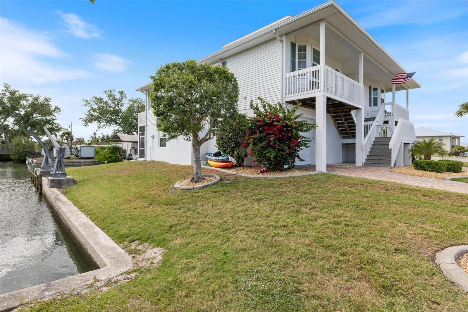 9181 LAKE DR, ENGLEWOOD, FL, 34224