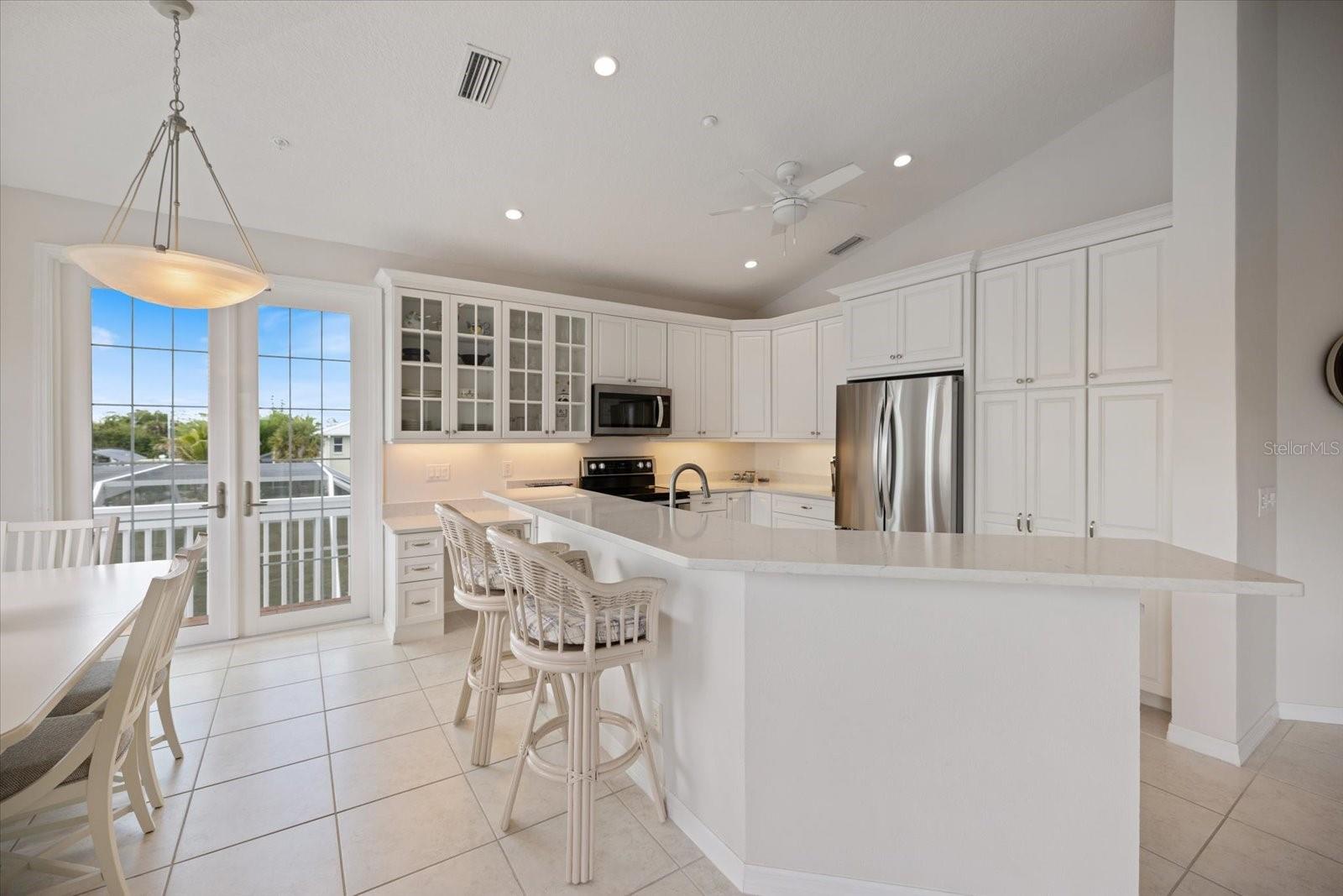 9181 LAKE DR, ENGLEWOOD, FL, 34224