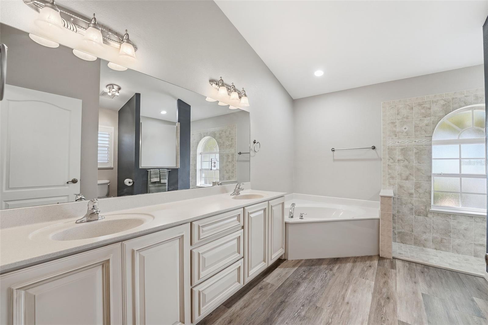 231 BROADMOOR LN, ROTONDA WEST, FL, 33947