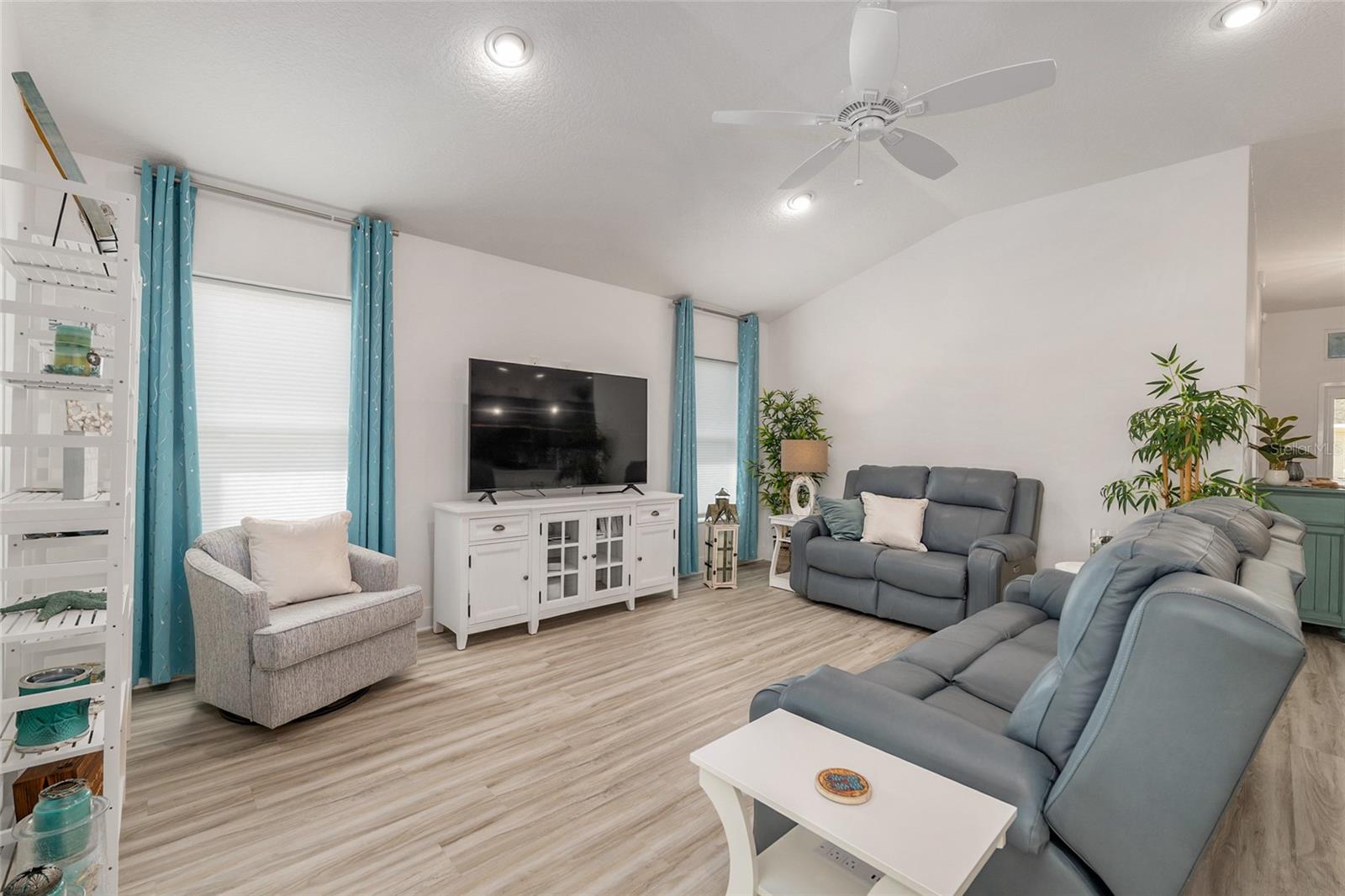 1659 MCMURTRIE LOOP, THE VILLAGES, FL, 34762