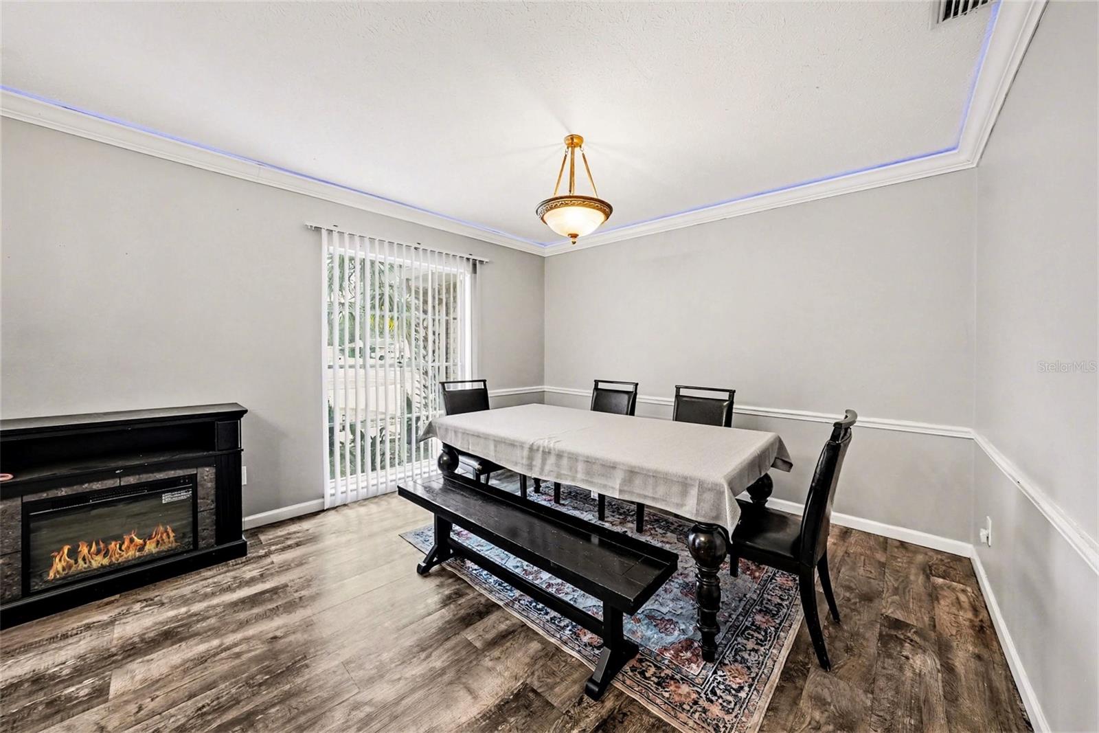 208 DONATELLO DR, BRANDON, FL, 33511