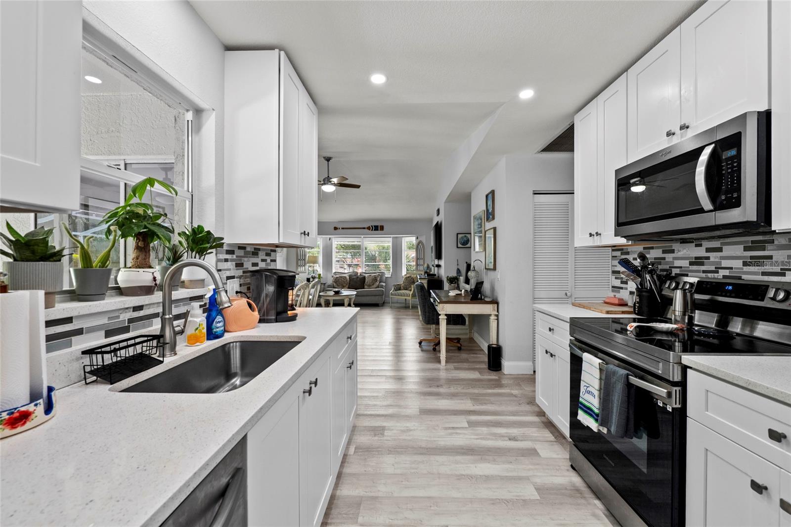 935 BAER AVE NW, PORT CHARLOTTE, FL, 33948