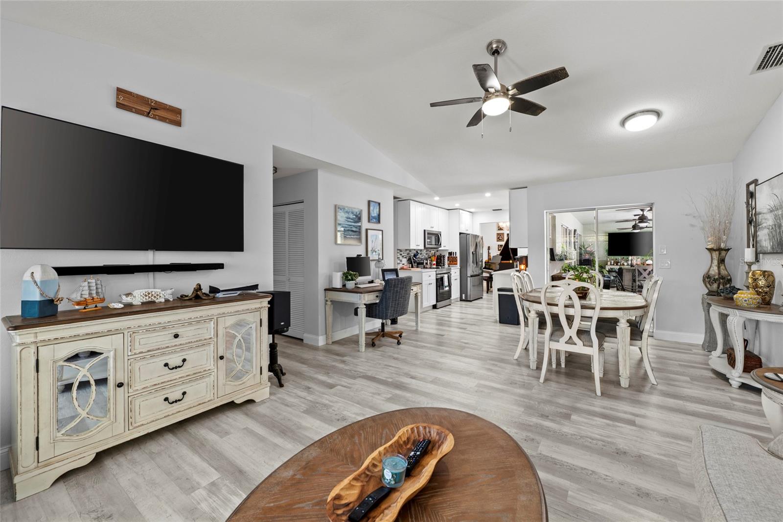 935 BAER AVE NW, PORT CHARLOTTE, FL, 33948