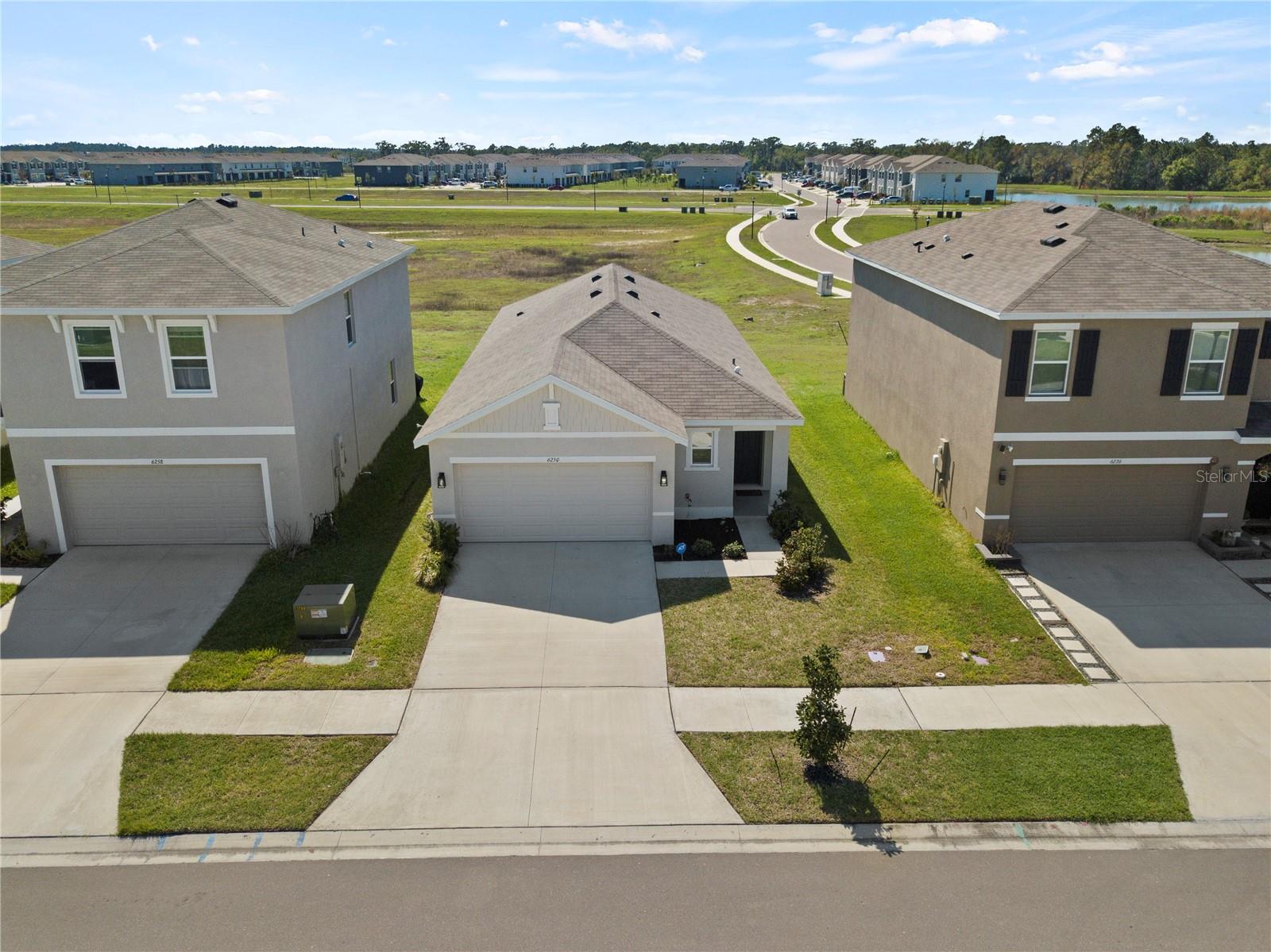 6250 WANDERING WILLOW DR, WESLEY CHAPEL, FL, 33545