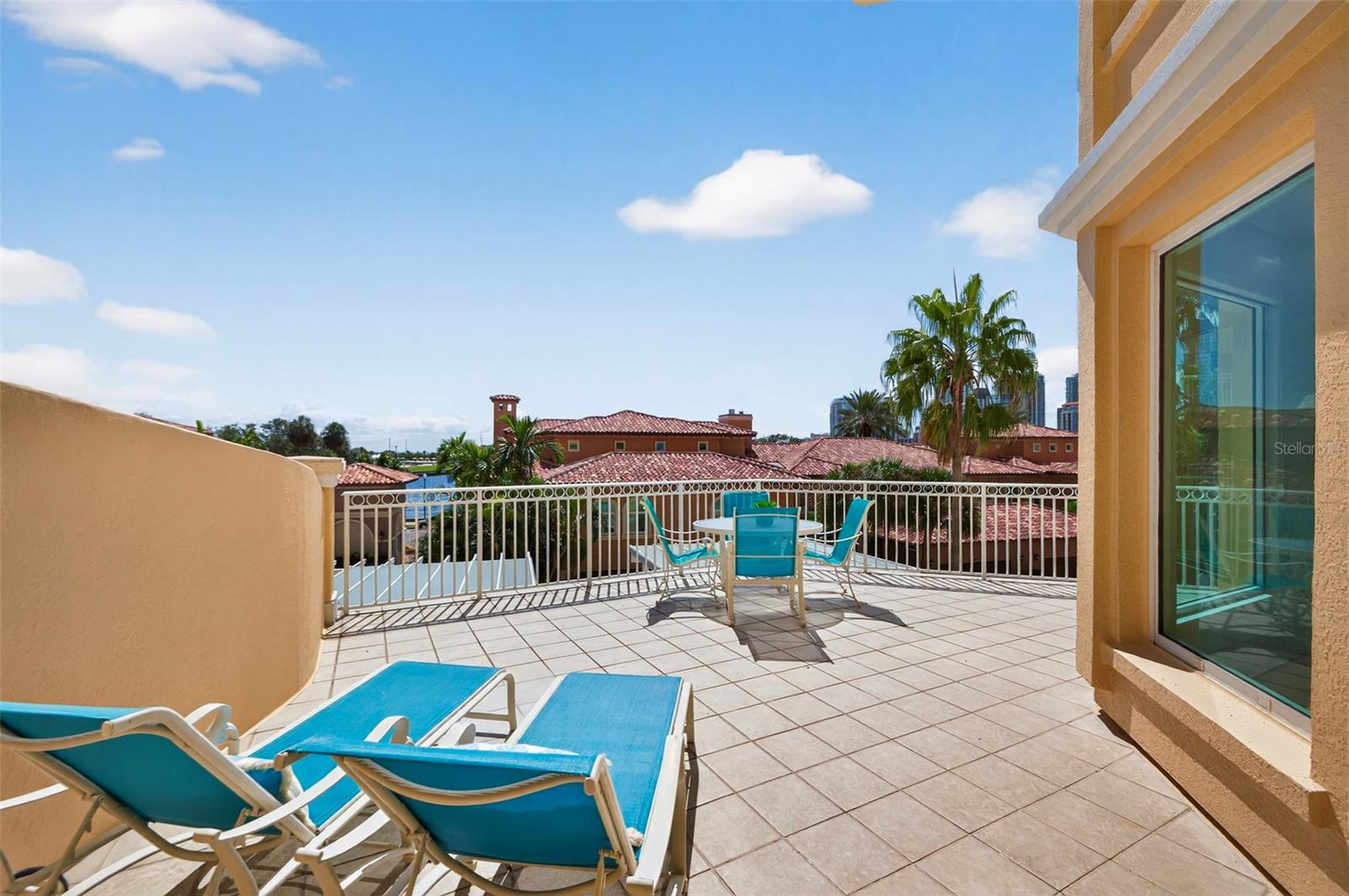 555 5TH AVE NE #332, ST PETERSBURG, FL, 33701