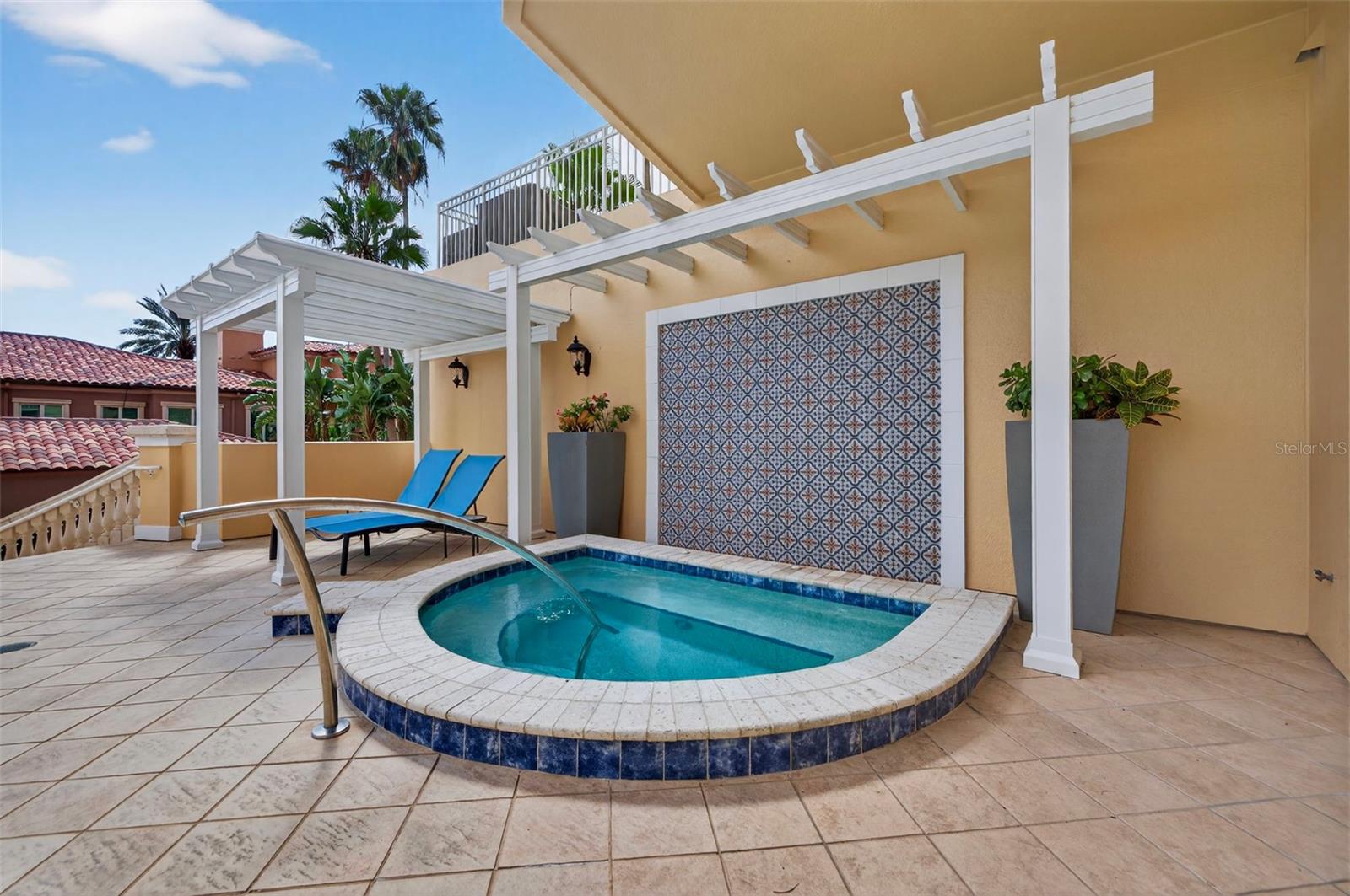555 5TH AVE NE #332, ST PETERSBURG, FL, 33701