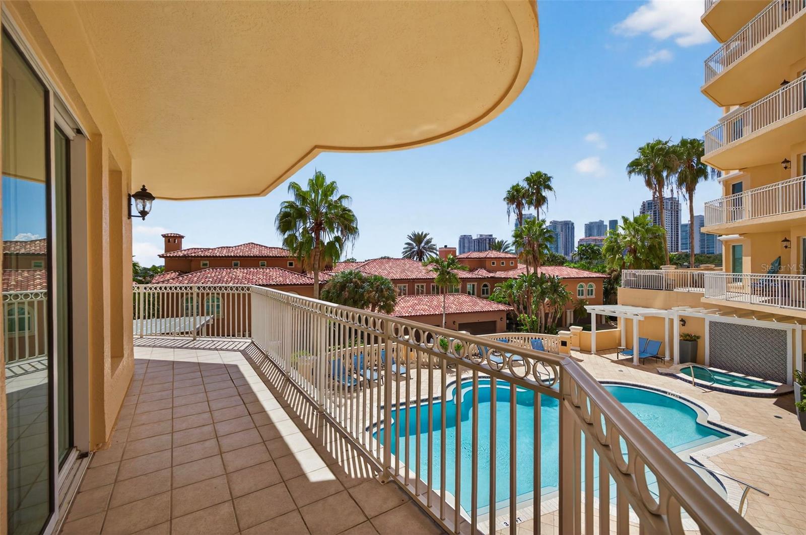 555 5TH AVE NE #332, ST PETERSBURG, FL, 33701