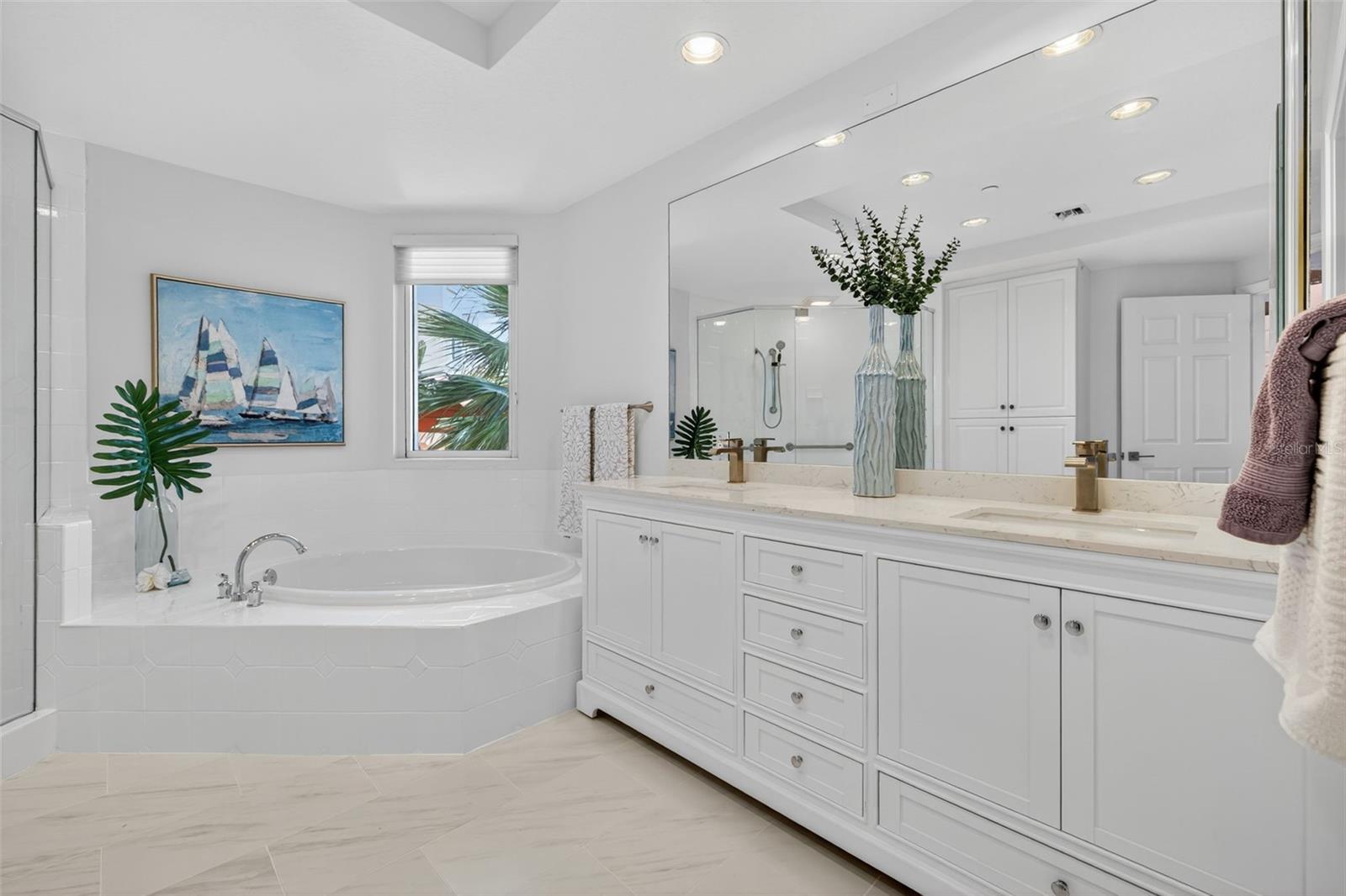 555 5TH AVE NE #332, ST PETERSBURG, FL, 33701