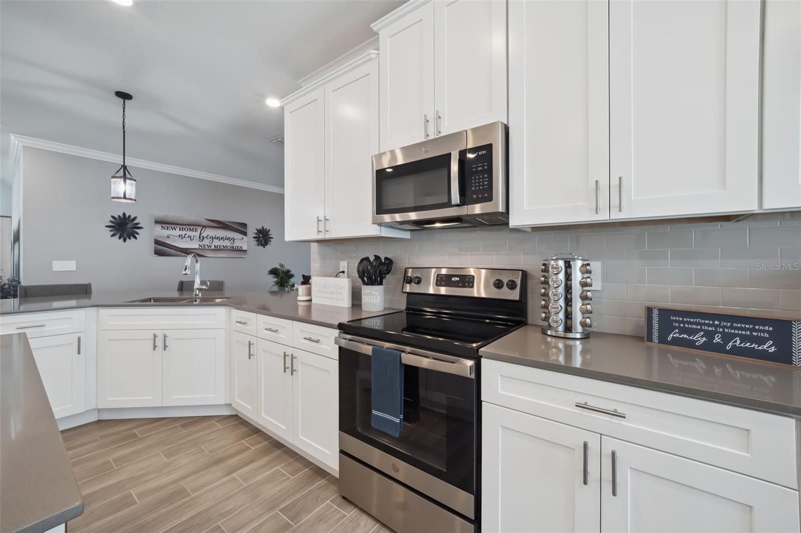 6997 PERCH HAMMOCK LOOP, GROVELAND, FL, 34736