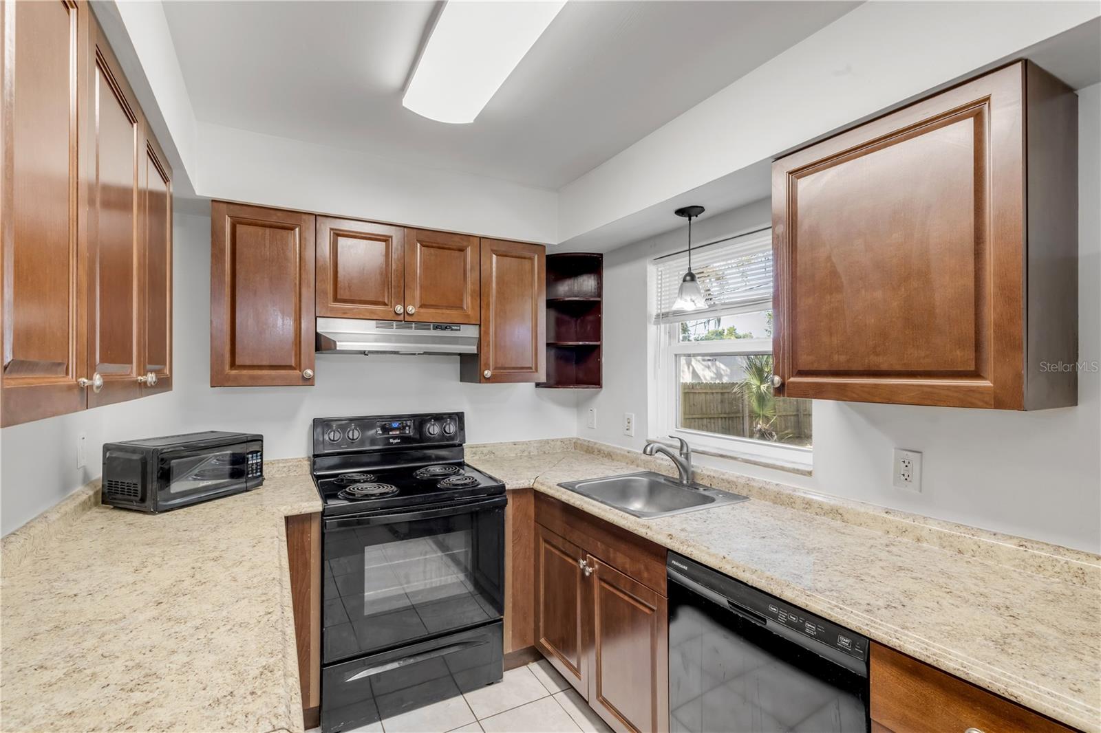 420 PERDITA AVE, EDGEWATER, FL, 32132
