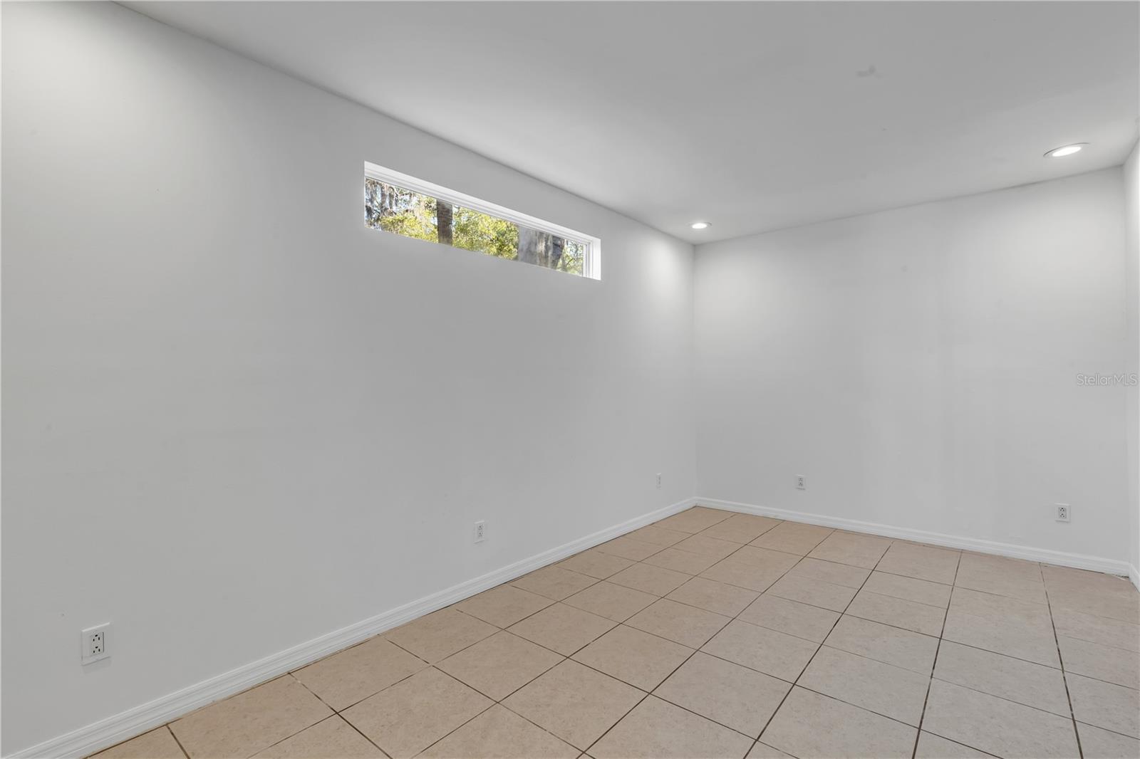 420 PERDITA AVE, EDGEWATER, FL, 32132