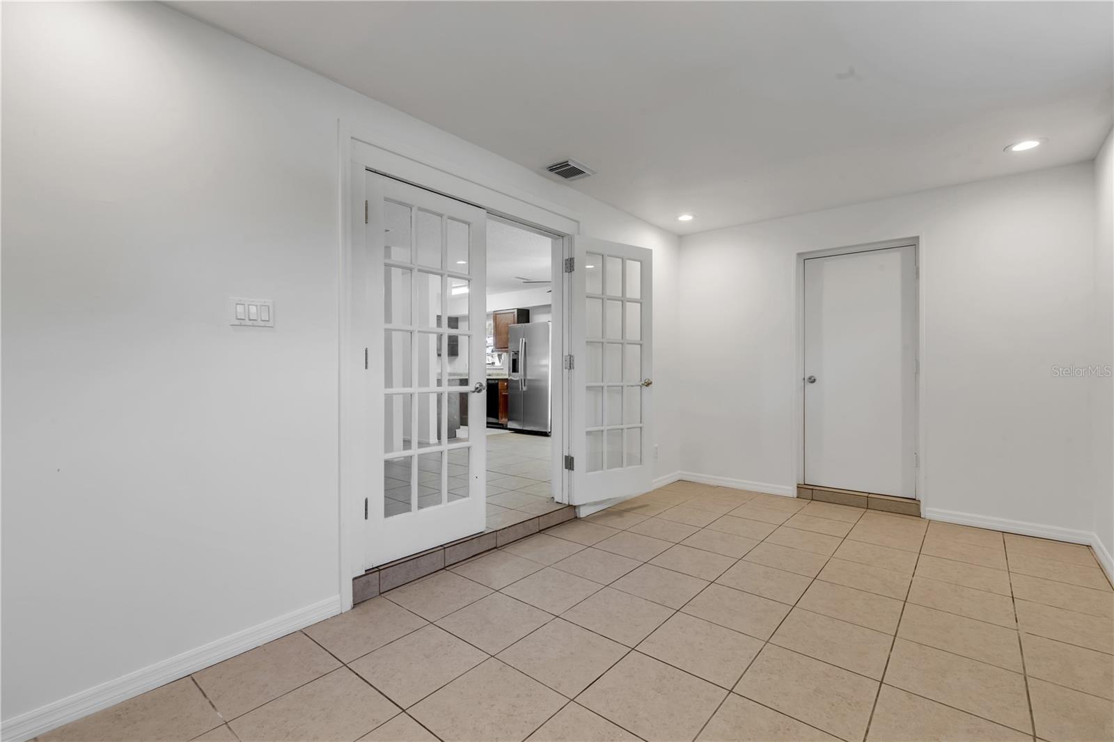 420 PERDITA AVE, EDGEWATER, FL, 32132