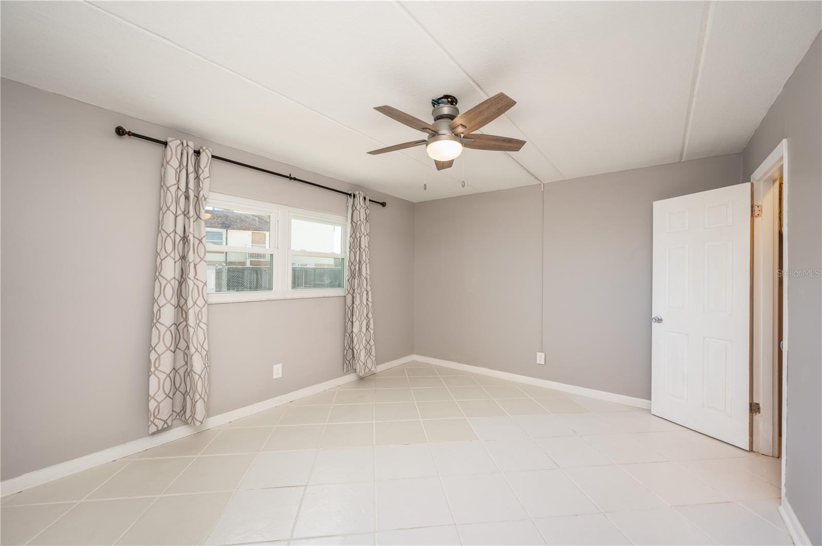 1926 OCEAN SHORE BLVD #1110, ORMOND BEACH, FL, 32176