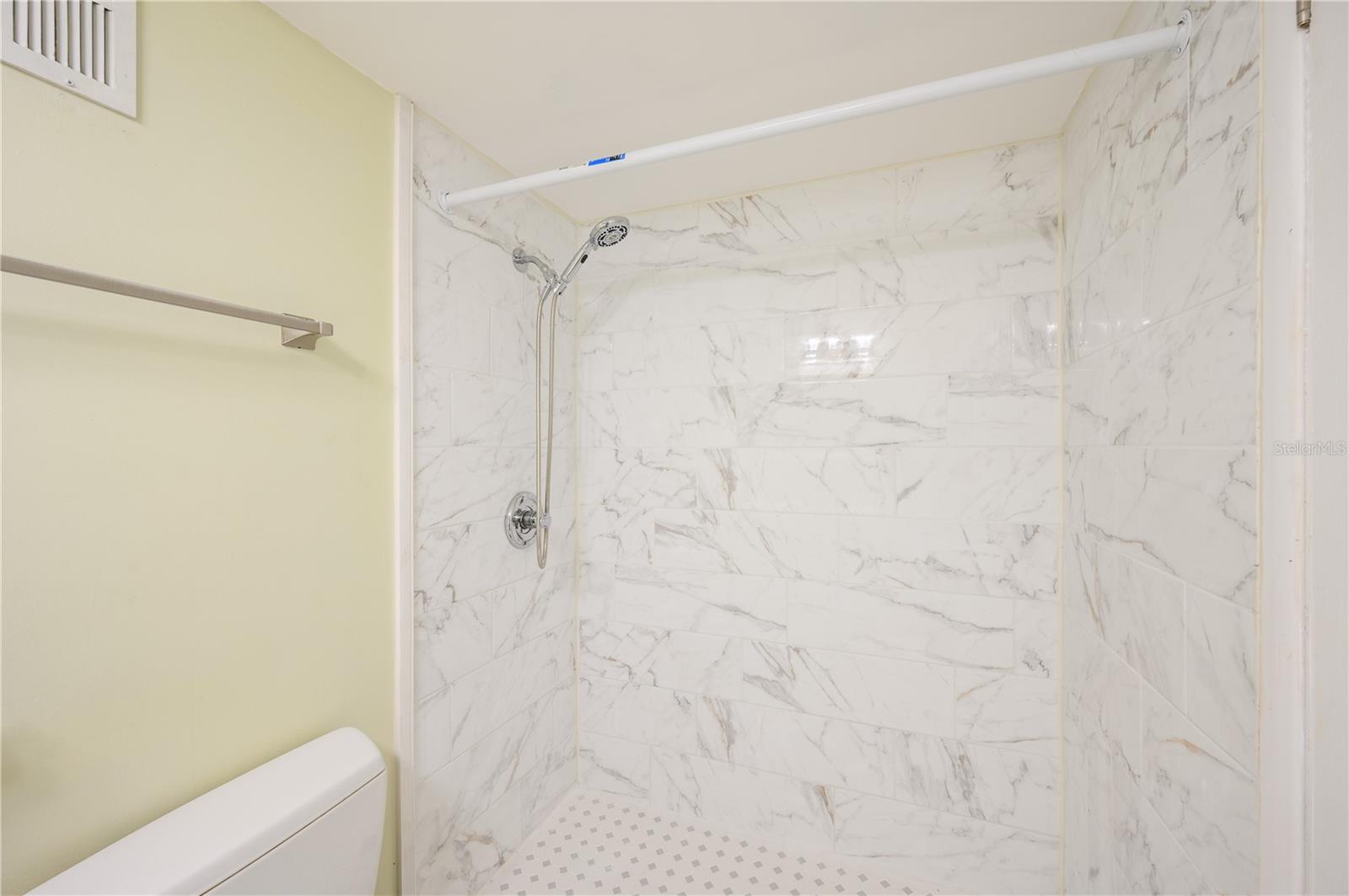 1926 OCEAN SHORE BLVD #1110, ORMOND BEACH, FL, 32176