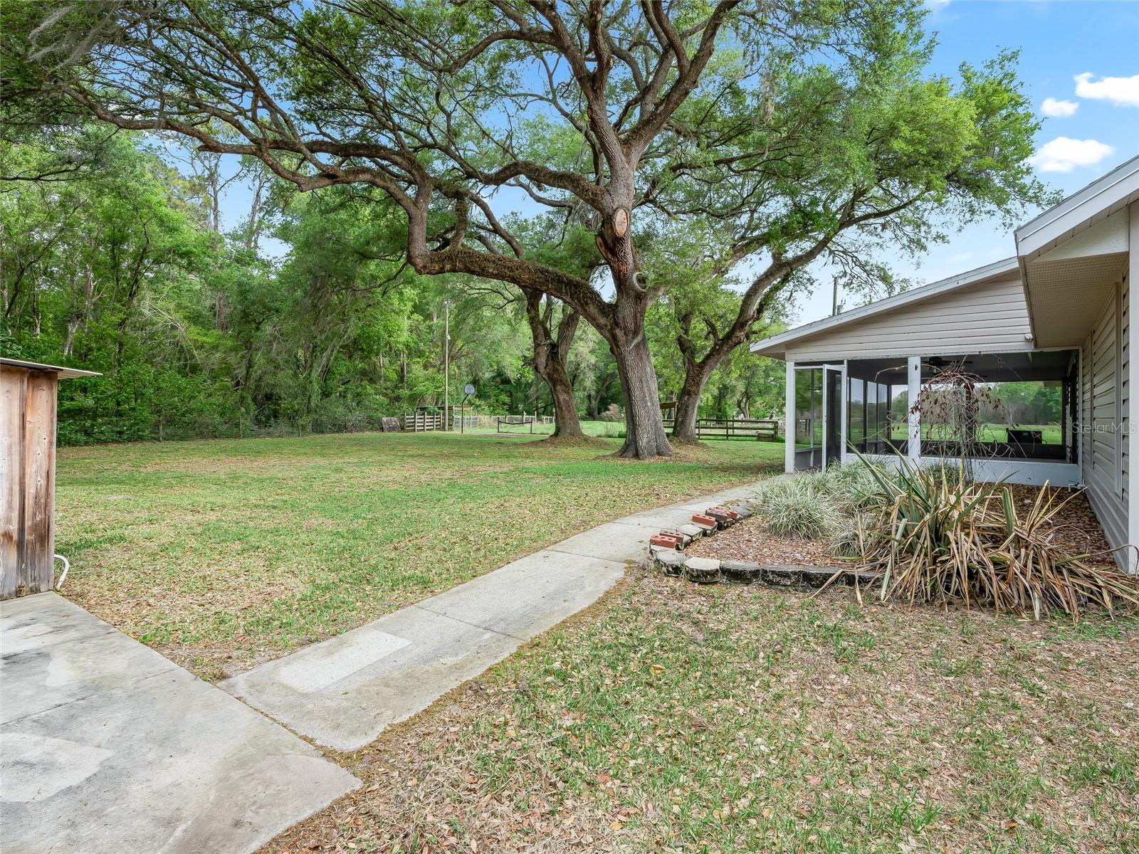 8234 S US 301, BUSHNELL, FL, 33513