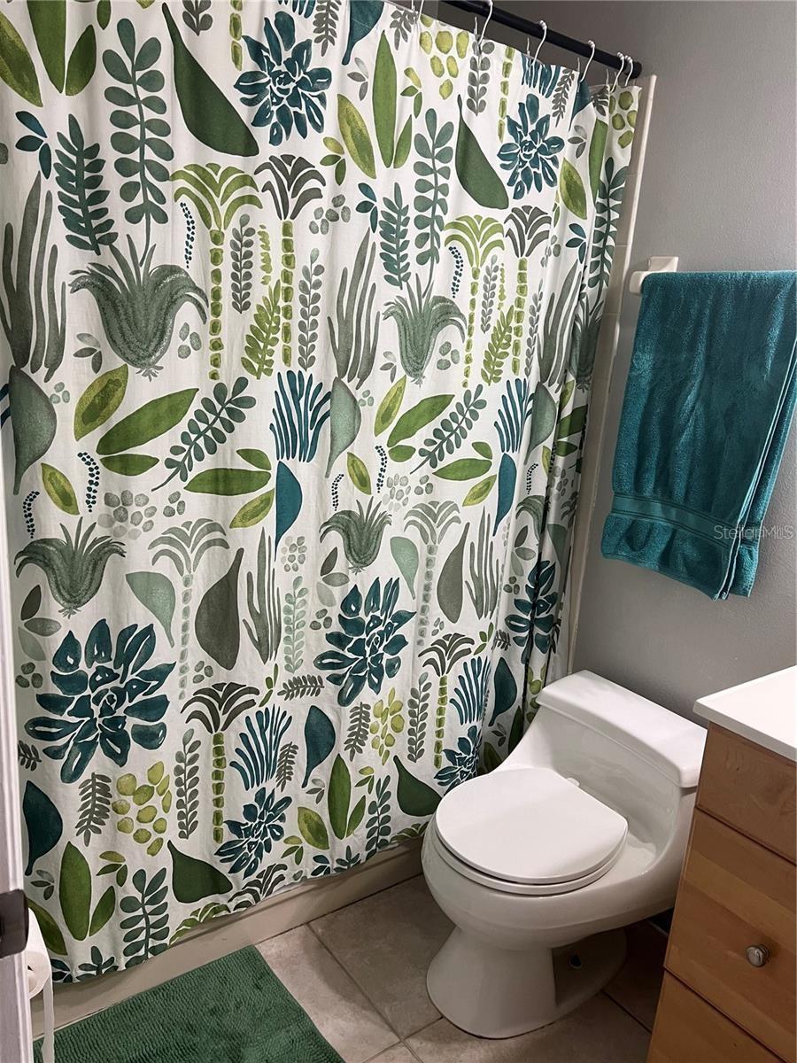 2528 WOODGATE BLVD #201, ORLANDO, FL, 32822