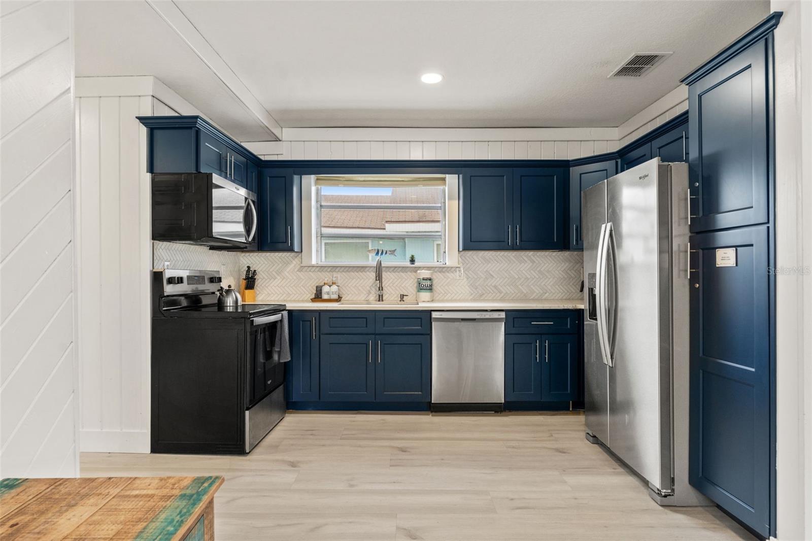 5430 CIRCLE DR, WEEKI WACHEE, FL, 34607