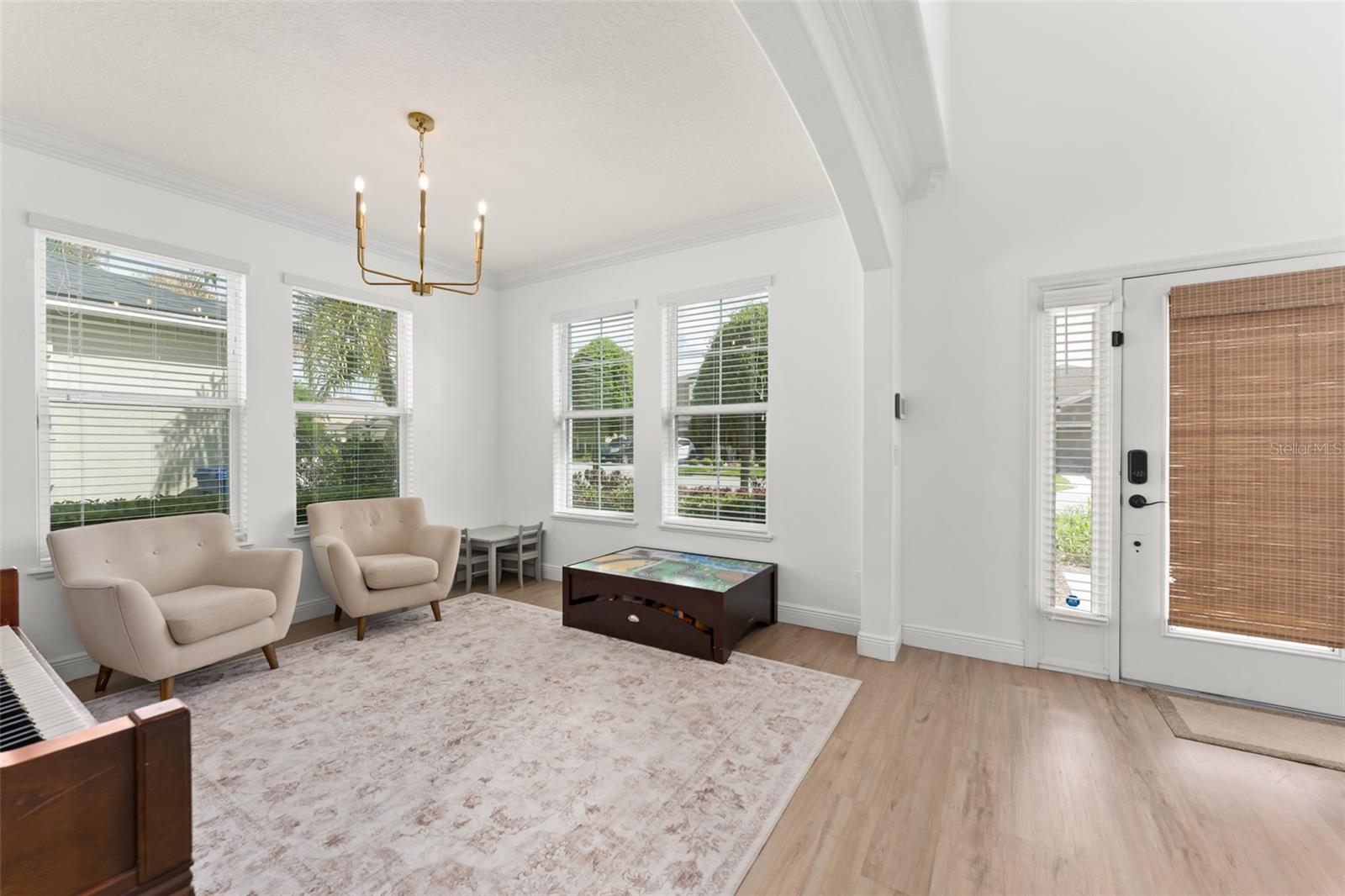 635 NEPTUNE DR, GROVELAND, FL, 34736