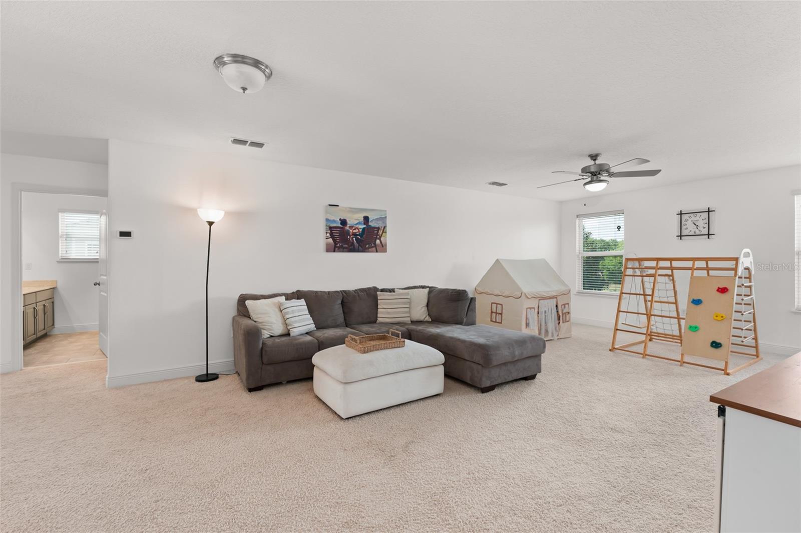 635 NEPTUNE DR, GROVELAND, FL, 34736