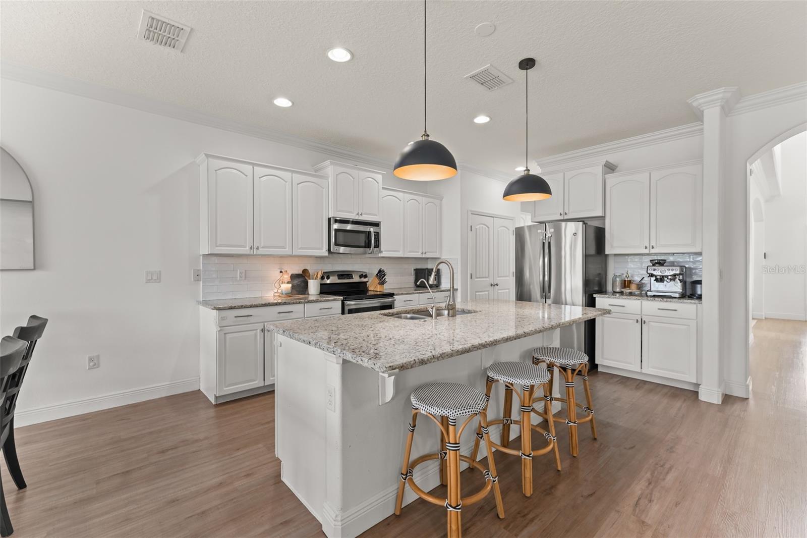 635 NEPTUNE DR, GROVELAND, FL, 34736