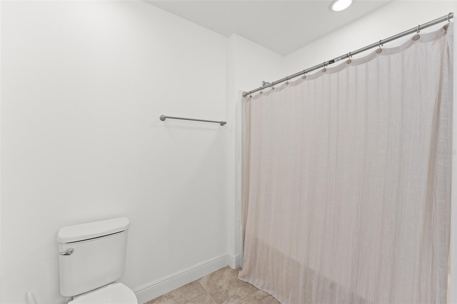 635 NEPTUNE DR, GROVELAND, FL, 34736