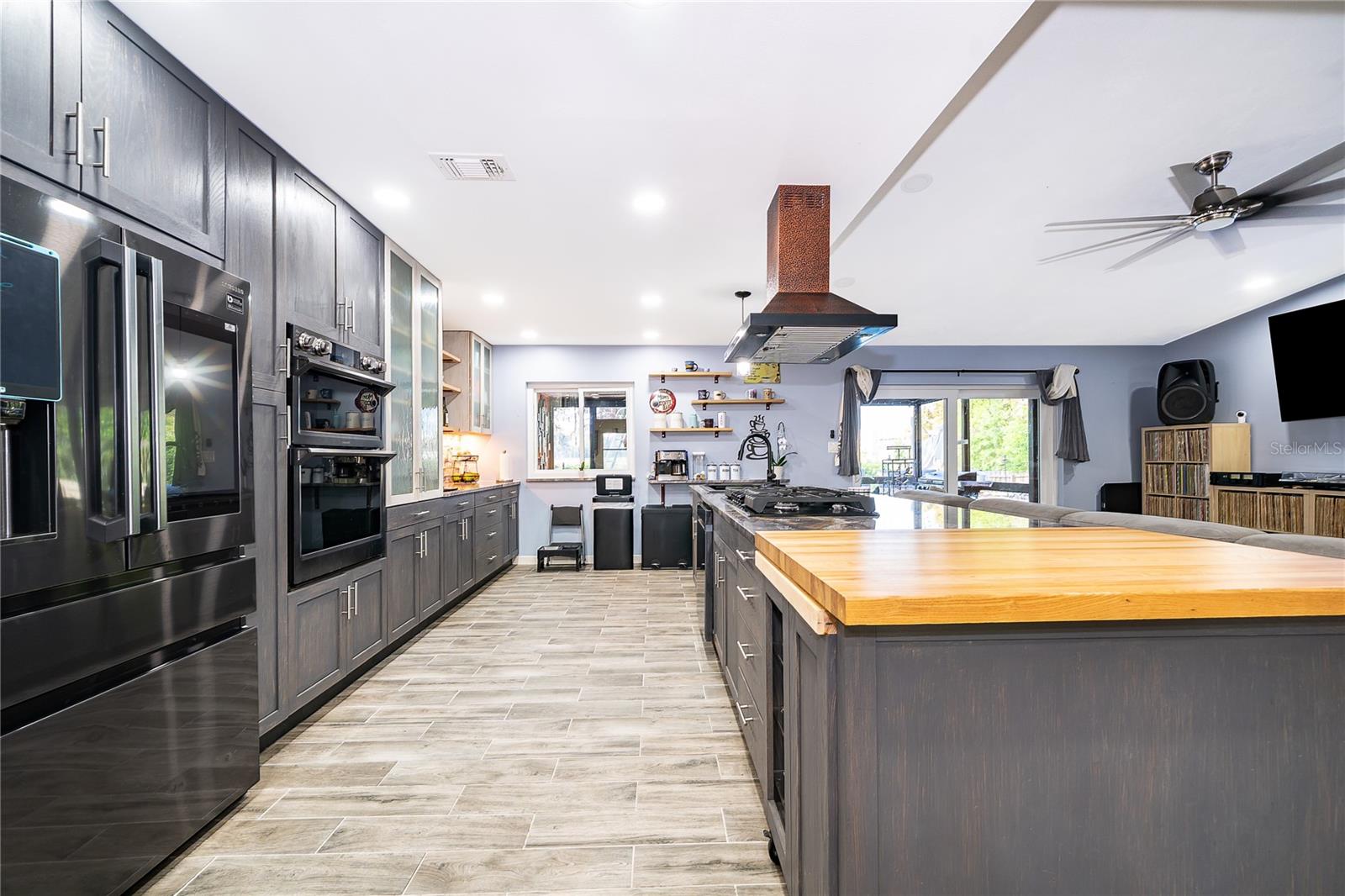 2350 WEKIVA RIDGE RD, APOPKA, FL, 32712