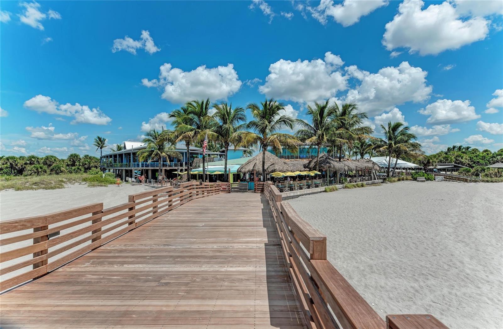 246 LAUREL HOLLOW DR #23, NOKOMIS, FL, 34275