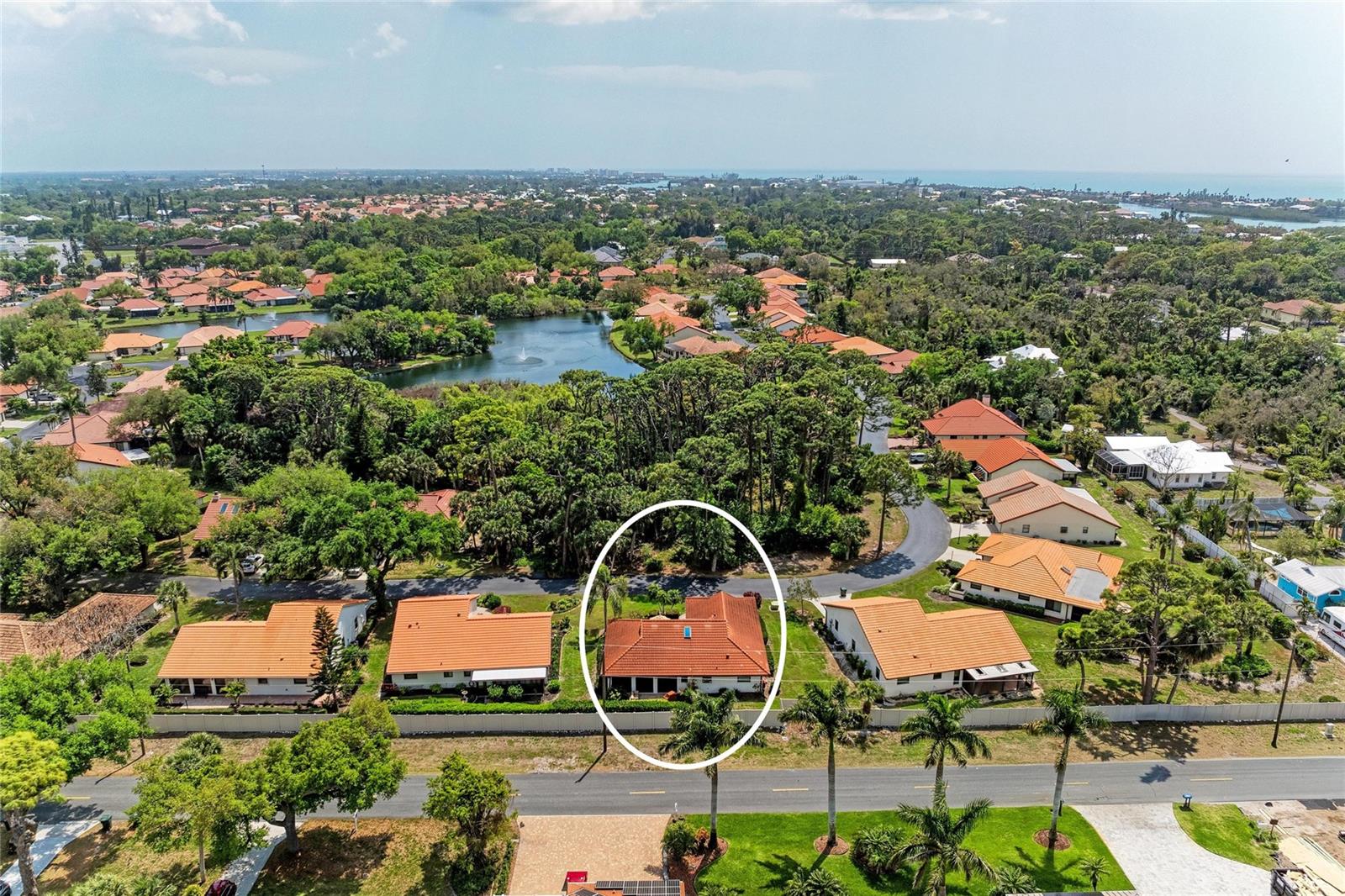 246 LAUREL HOLLOW DR #23, NOKOMIS, FL, 34275
