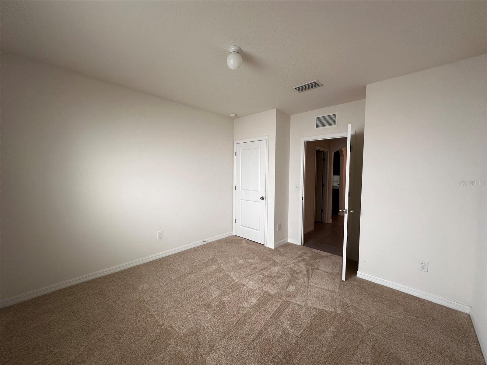 9266 WATOLLA DR, THONOTOSASSA, FL, 33592
