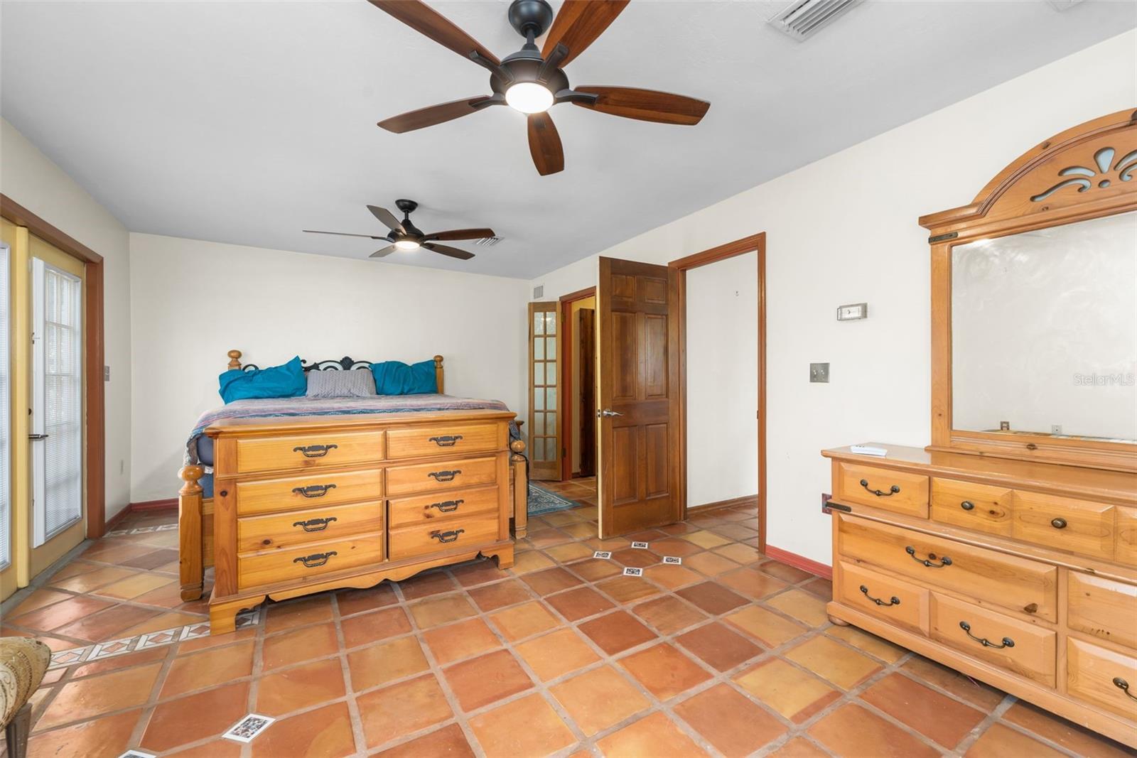 340 SE 30TH AVE, TRENTON, FL, 32693