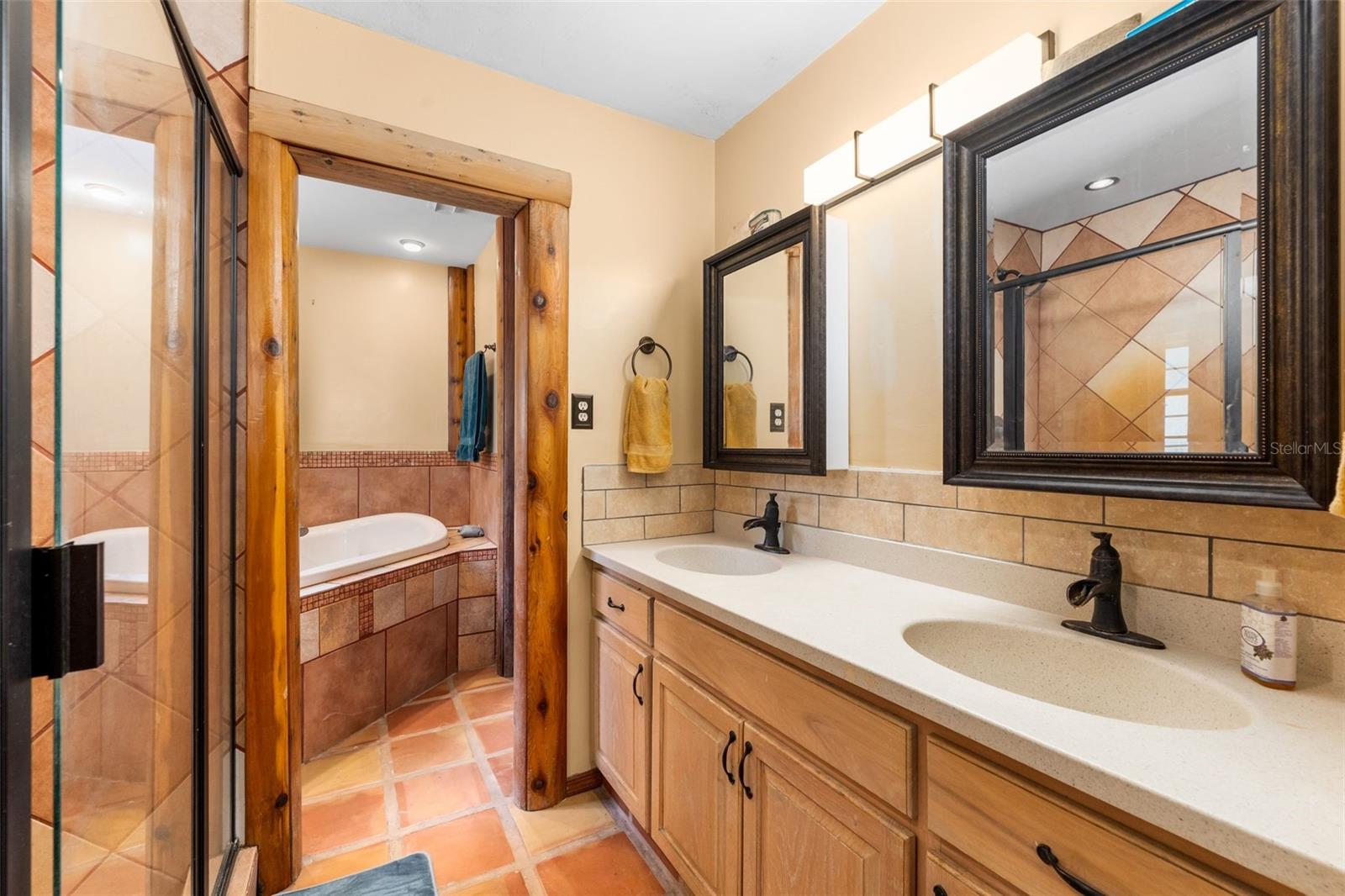 340 SE 30TH AVE, TRENTON, FL, 32693