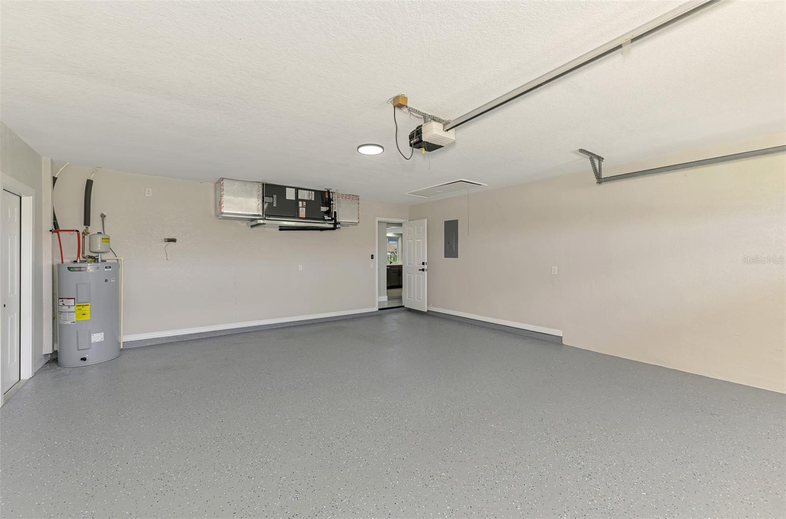 3077 STONE ST, PORT CHARLOTTE, FL, 33981