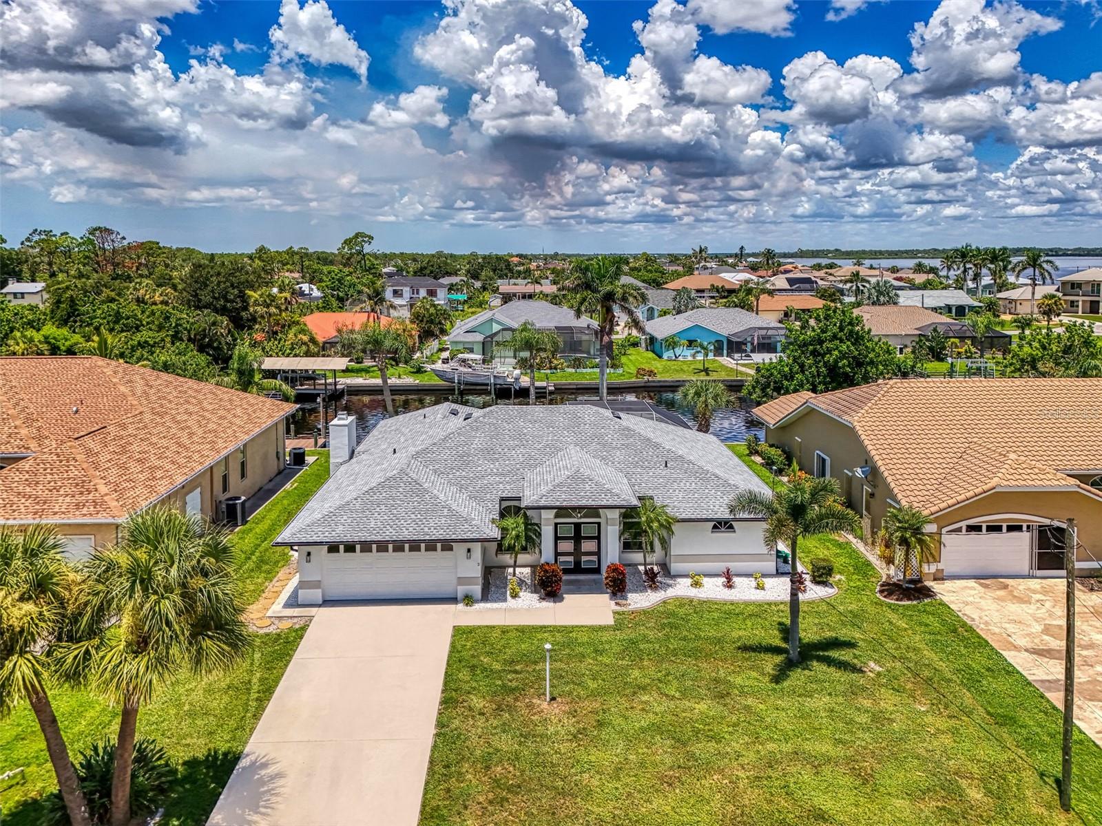 3077 STONE ST, PORT CHARLOTTE, FL, 33981