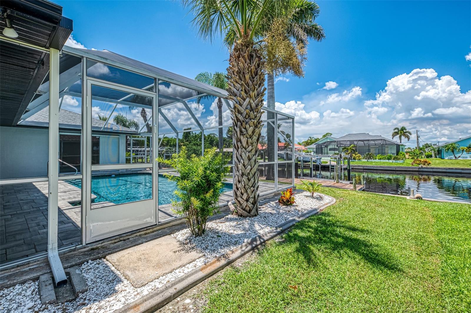 3077 STONE ST, PORT CHARLOTTE, FL, 33981