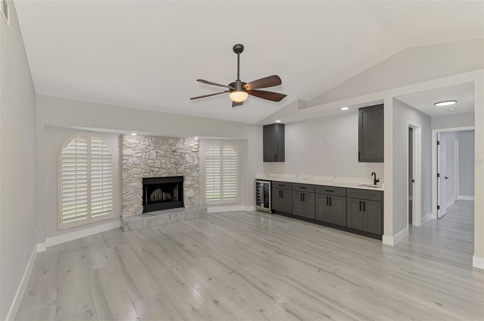 3077 STONE ST, PORT CHARLOTTE, FL, 33981