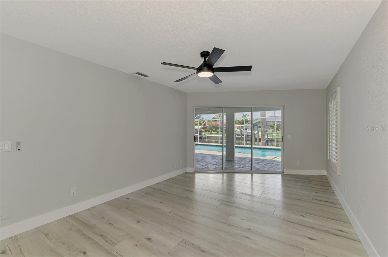 3077 STONE ST, PORT CHARLOTTE, FL, 33981