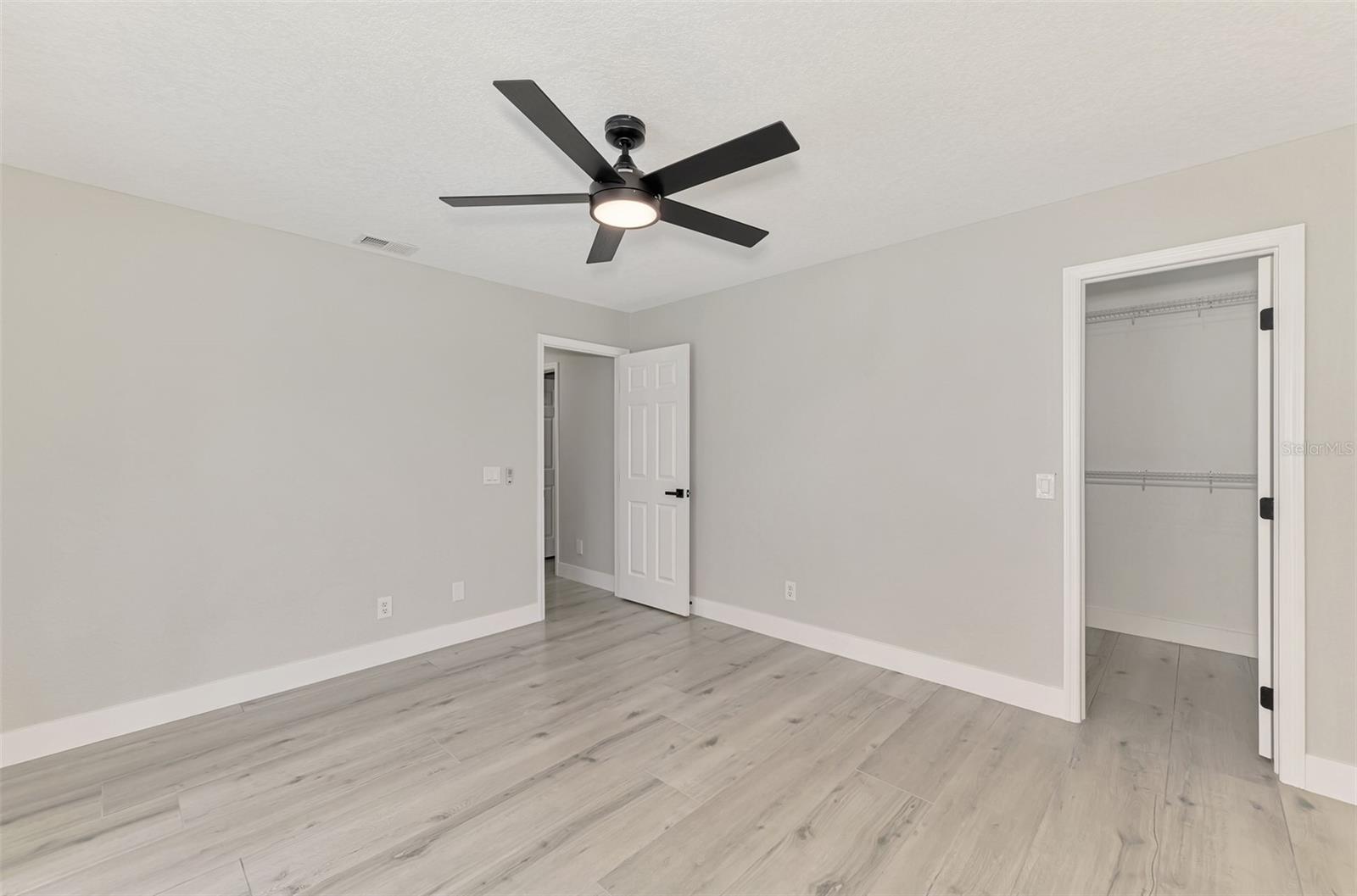 3077 STONE ST, PORT CHARLOTTE, FL, 33981