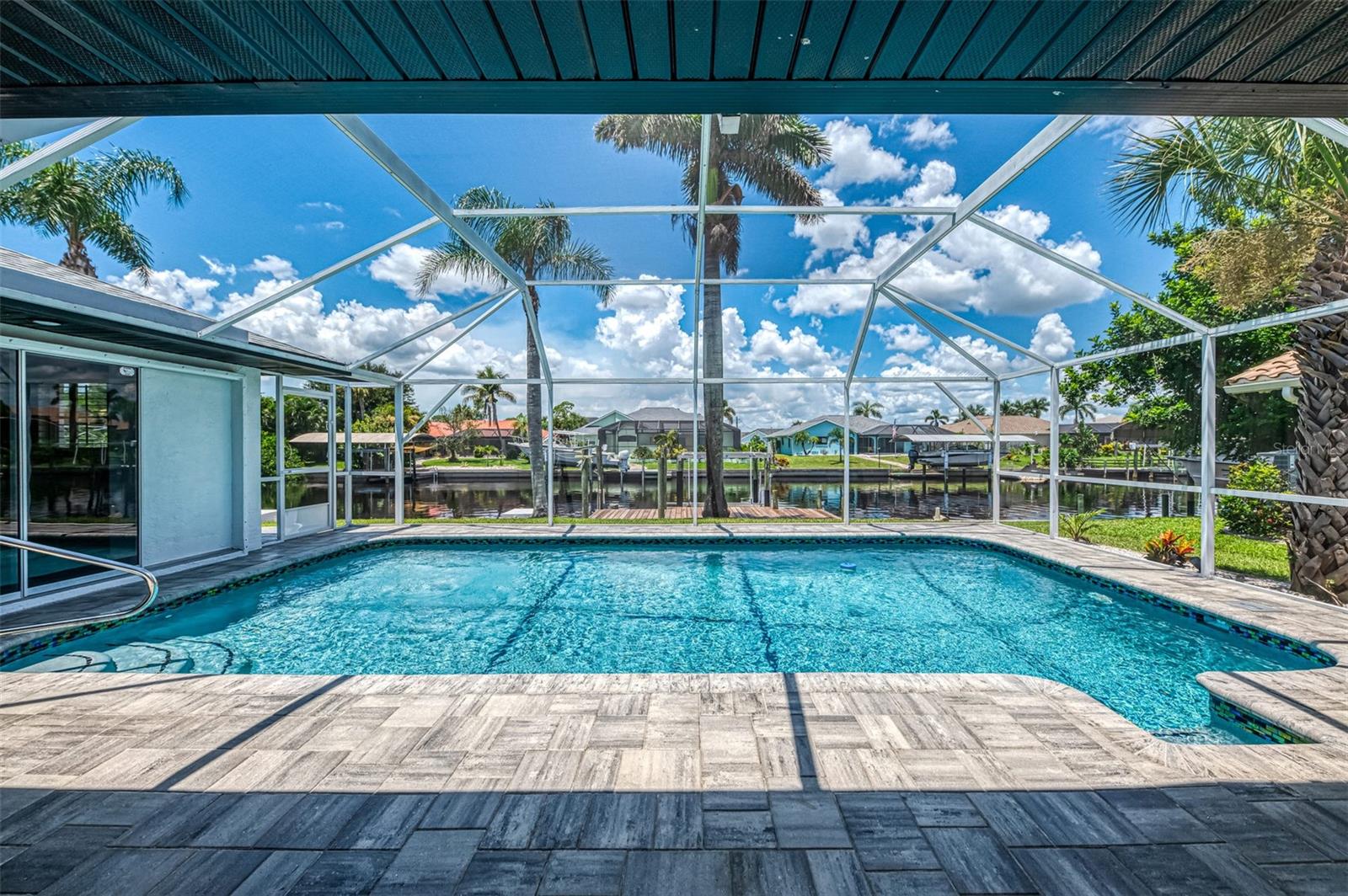 3077 STONE ST, PORT CHARLOTTE, FL, 33981