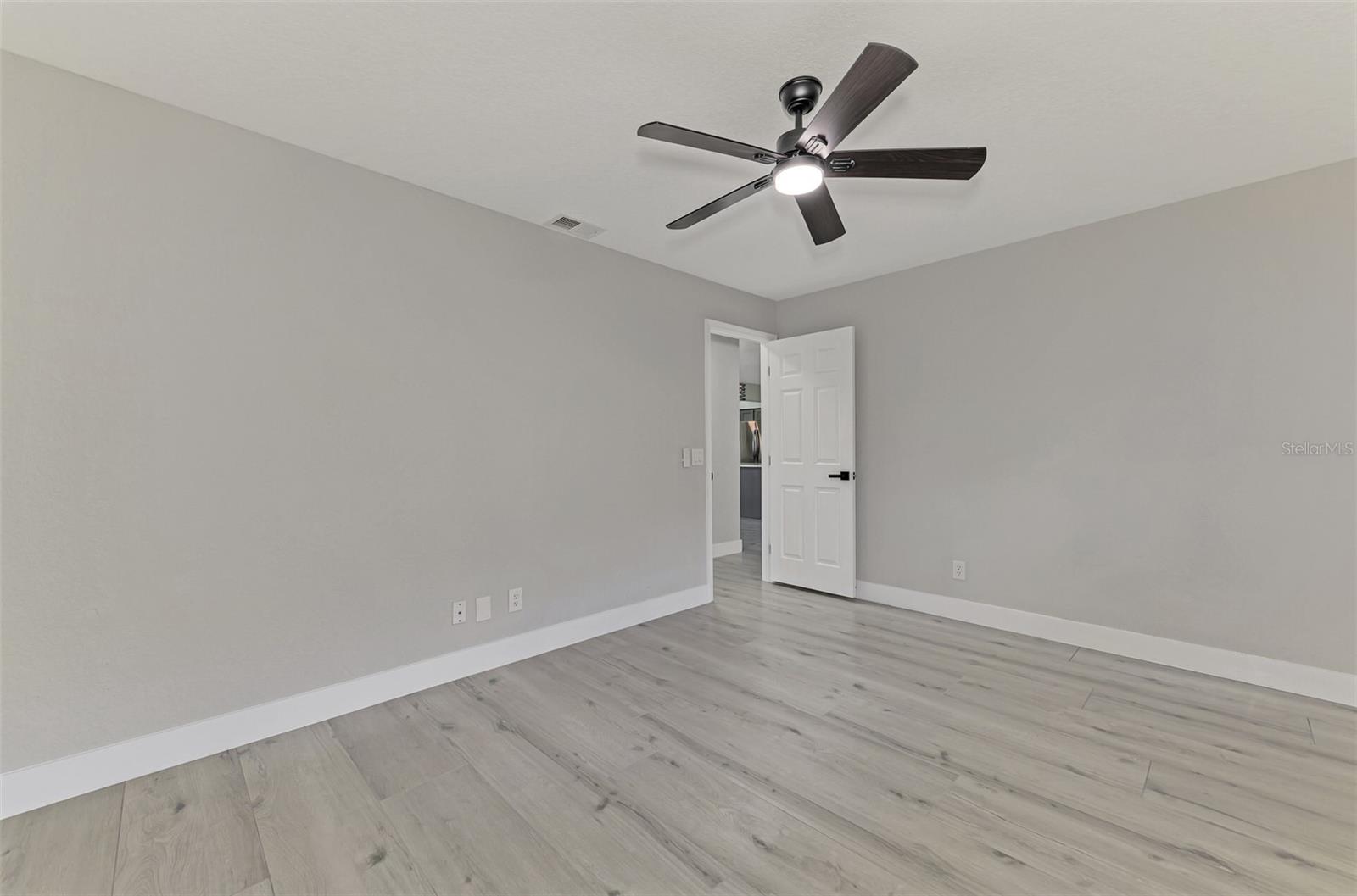 3077 STONE ST, PORT CHARLOTTE, FL, 33981