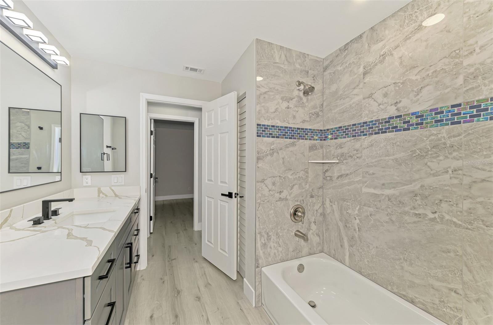 3077 STONE ST, PORT CHARLOTTE, FL, 33981