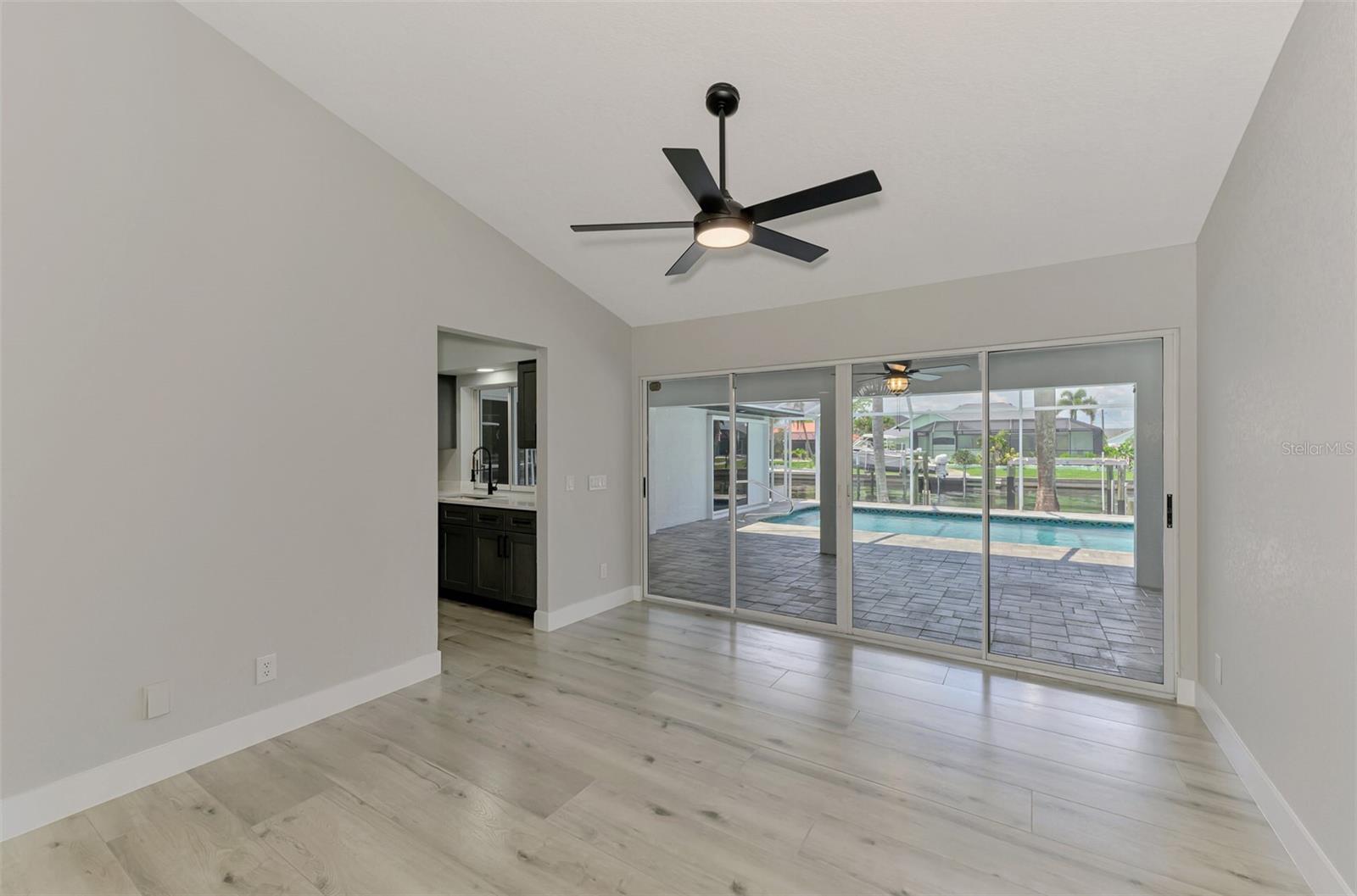 3077 STONE ST, PORT CHARLOTTE, FL, 33981