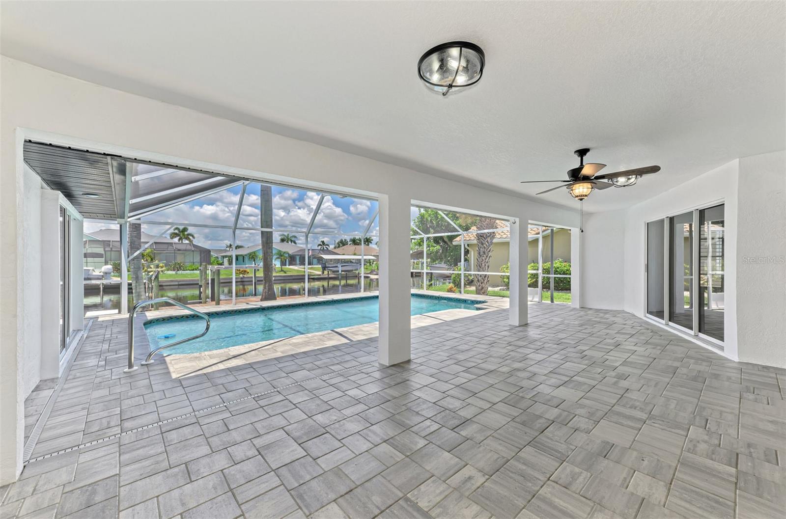 3077 STONE ST, PORT CHARLOTTE, FL, 33981