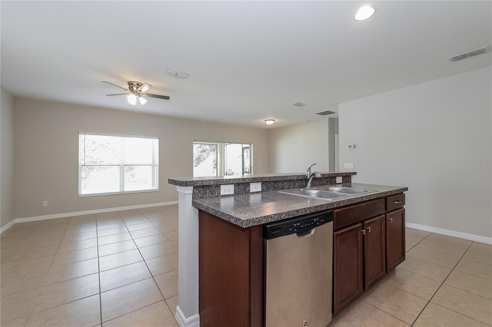 122 VITORIA RD, DAVENPORT, FL, 33837