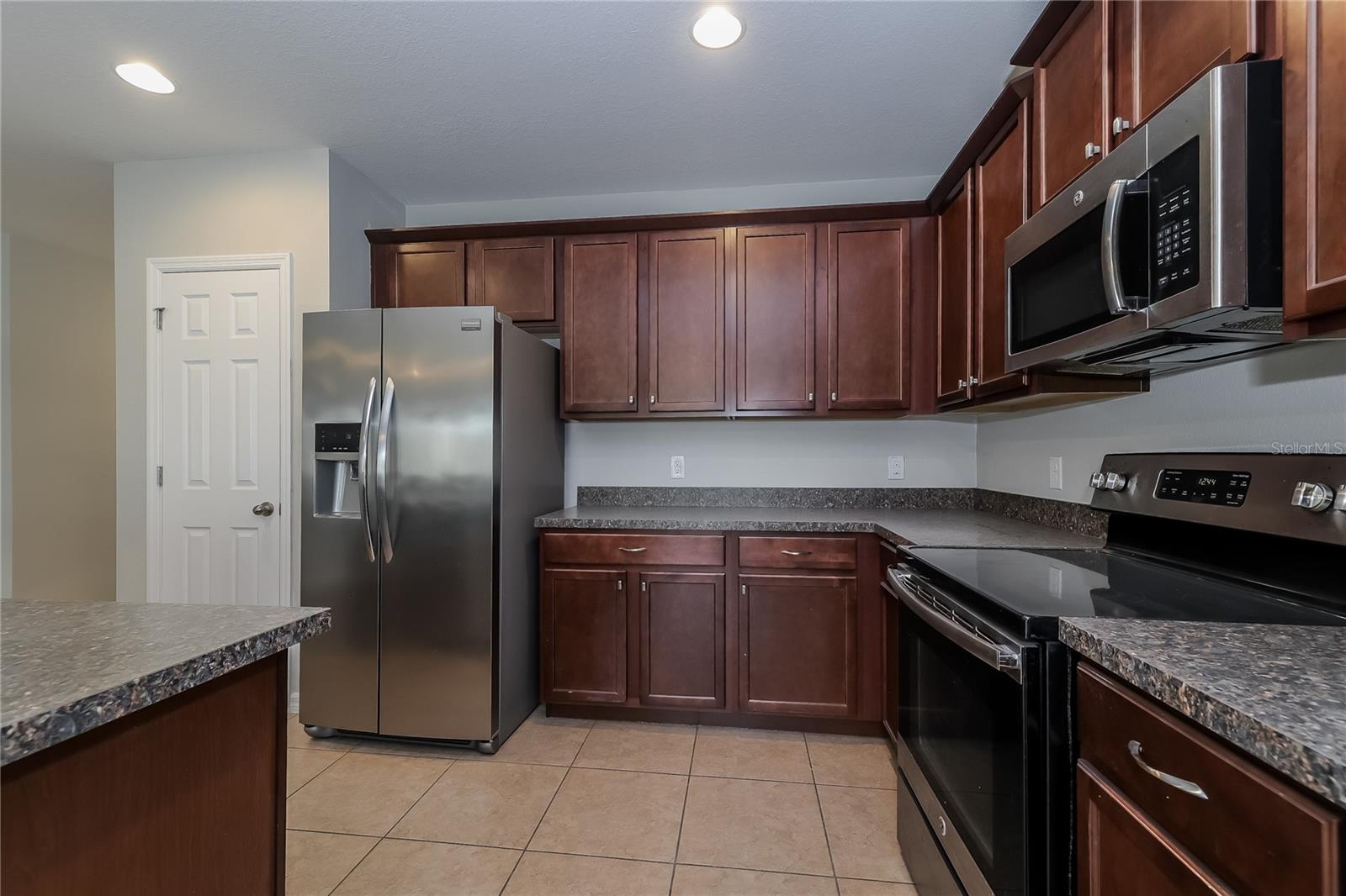 122 VITORIA RD, DAVENPORT, FL, 33837