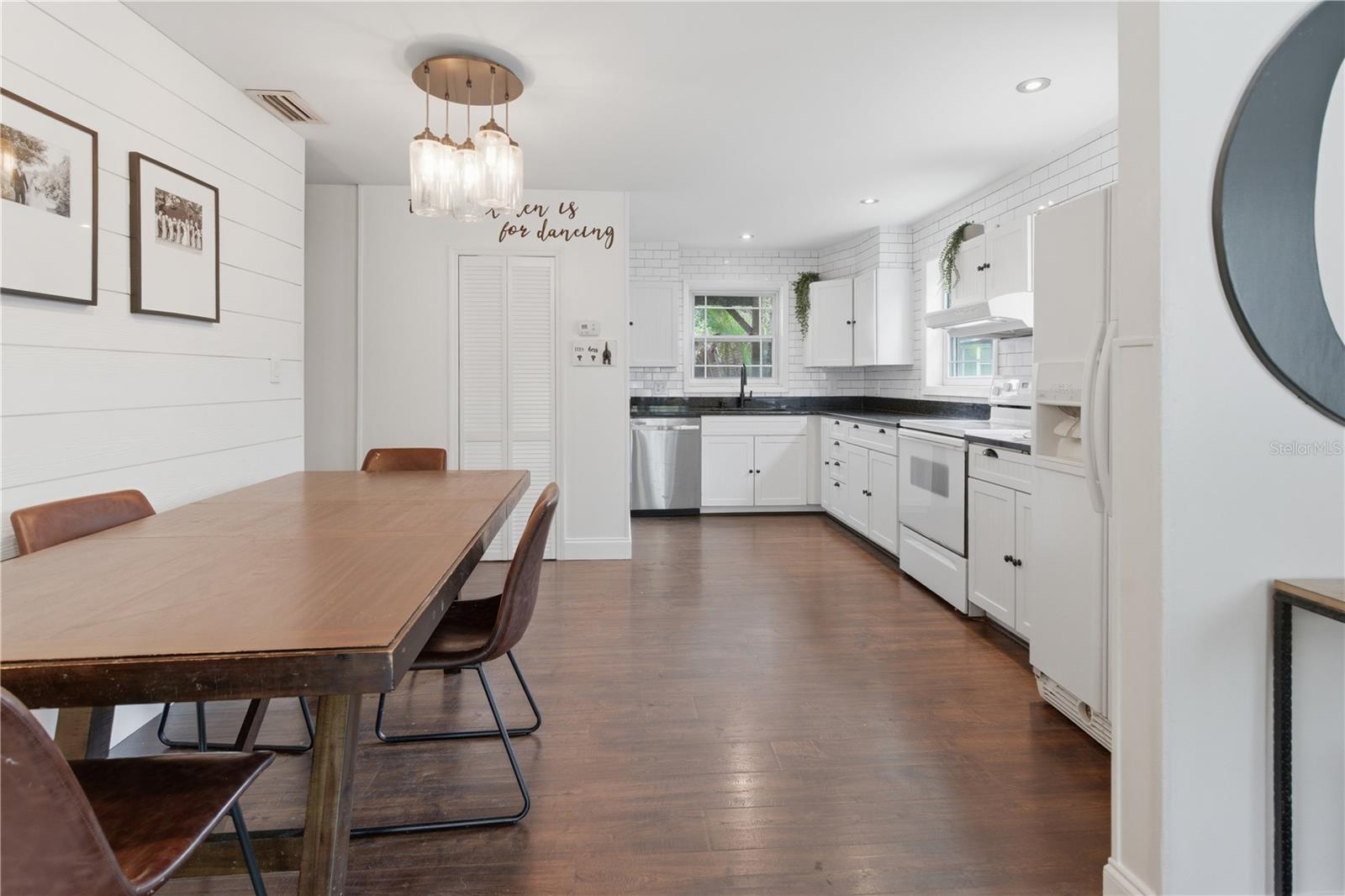 2307 PEEL AVE, ORLANDO, FL, 32806