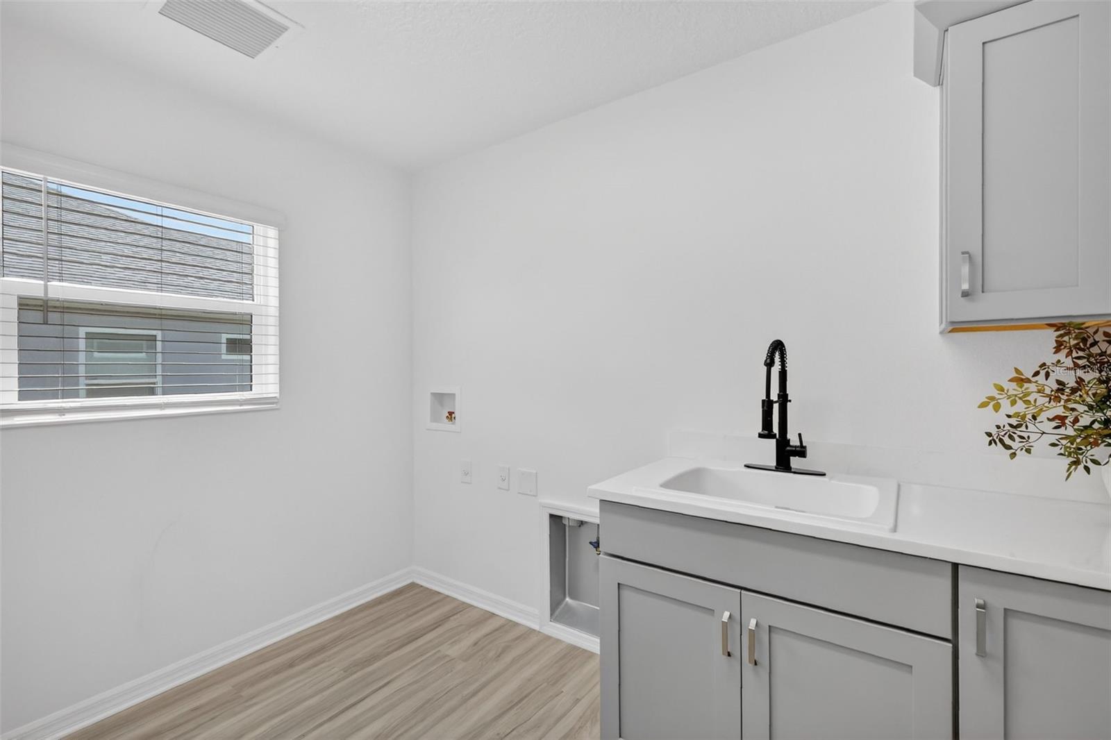 1954 MCMURTRIE LOOP, THE VILLAGES, FL, 34762
