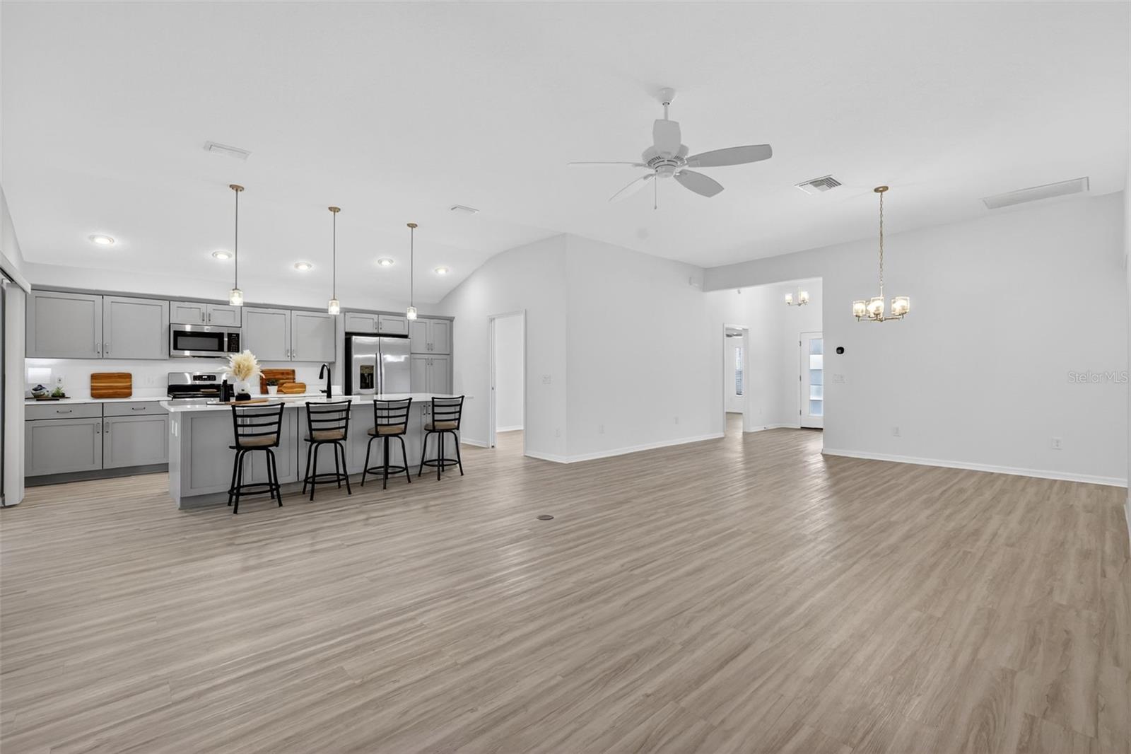 1954 MCMURTRIE LOOP, THE VILLAGES, FL, 34762