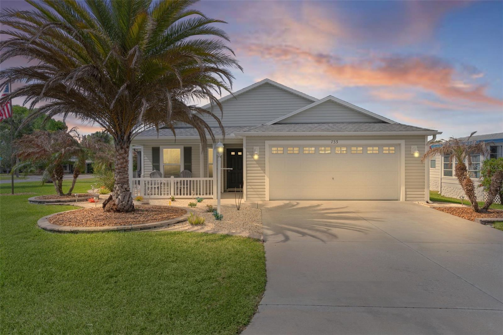 733 JASON DR, LADY LAKE, FL, 32159