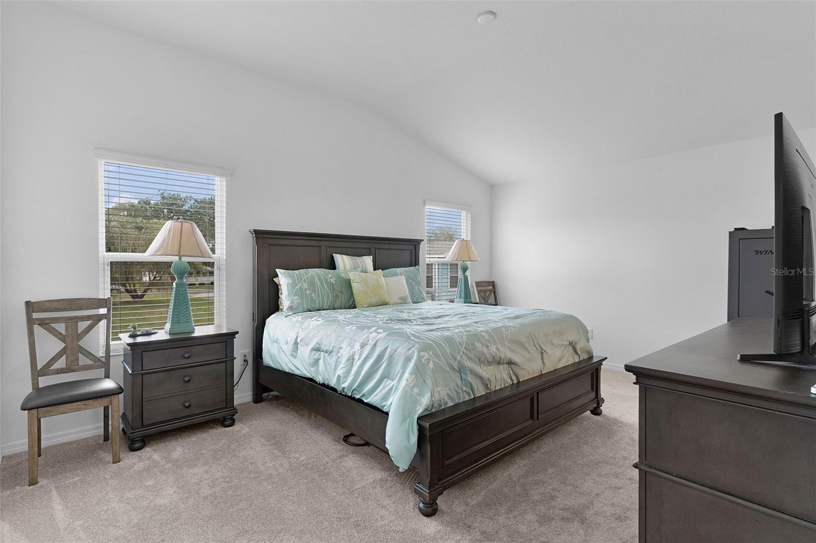 733 JASON DR, LADY LAKE, FL, 32159
