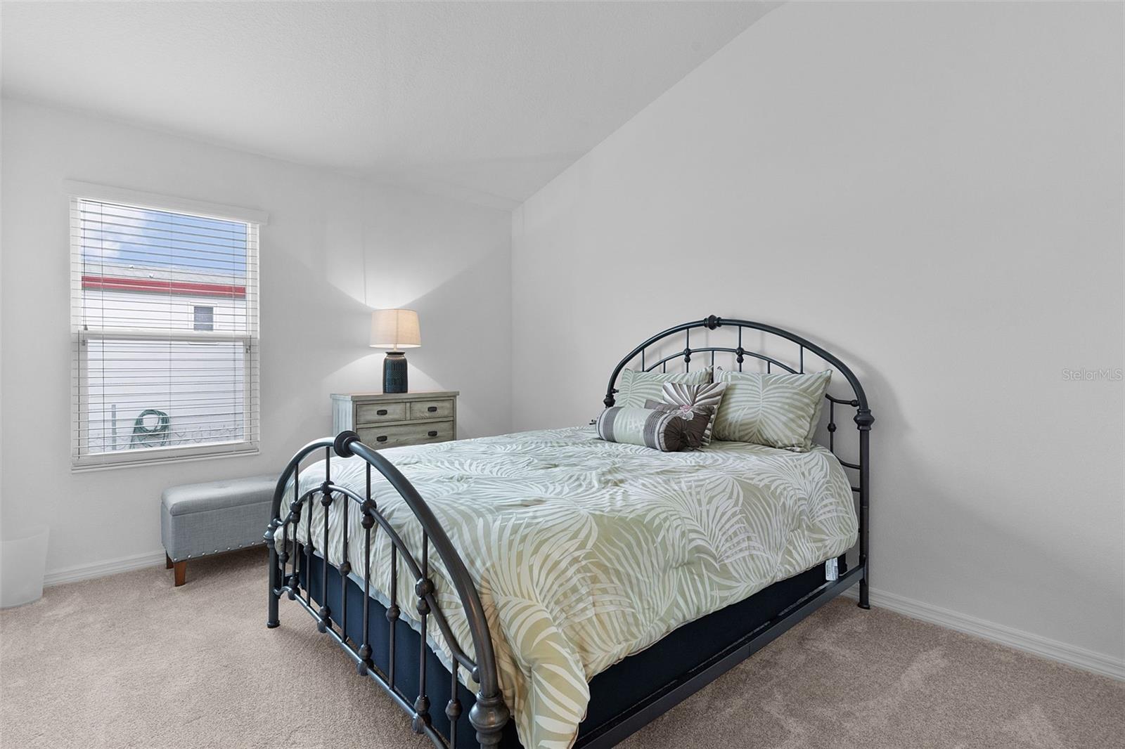 733 JASON DR, LADY LAKE, FL, 32159